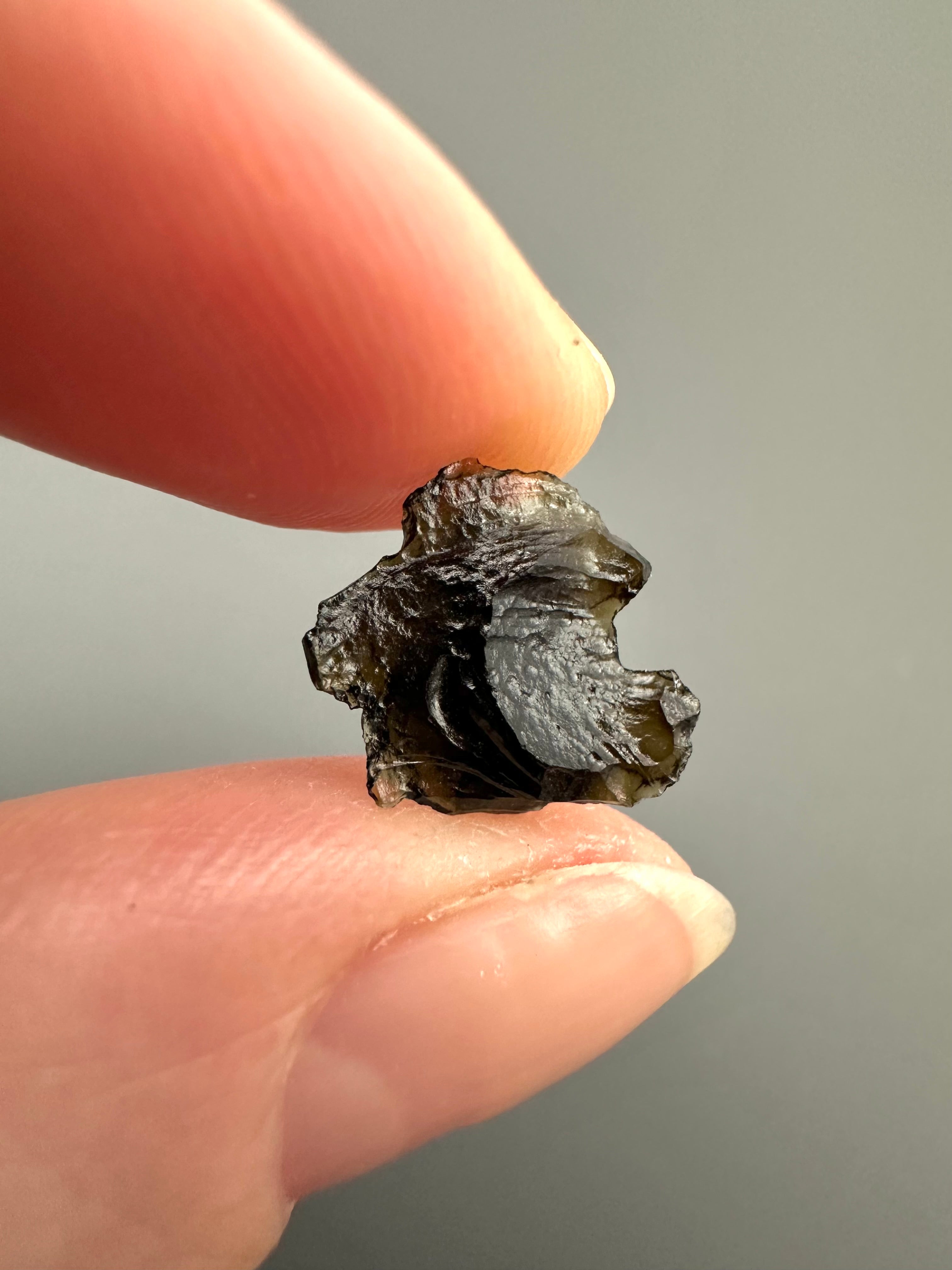 Bilitonite "Batu Satam" 0,2g – Belitung, Indonesia - BI059