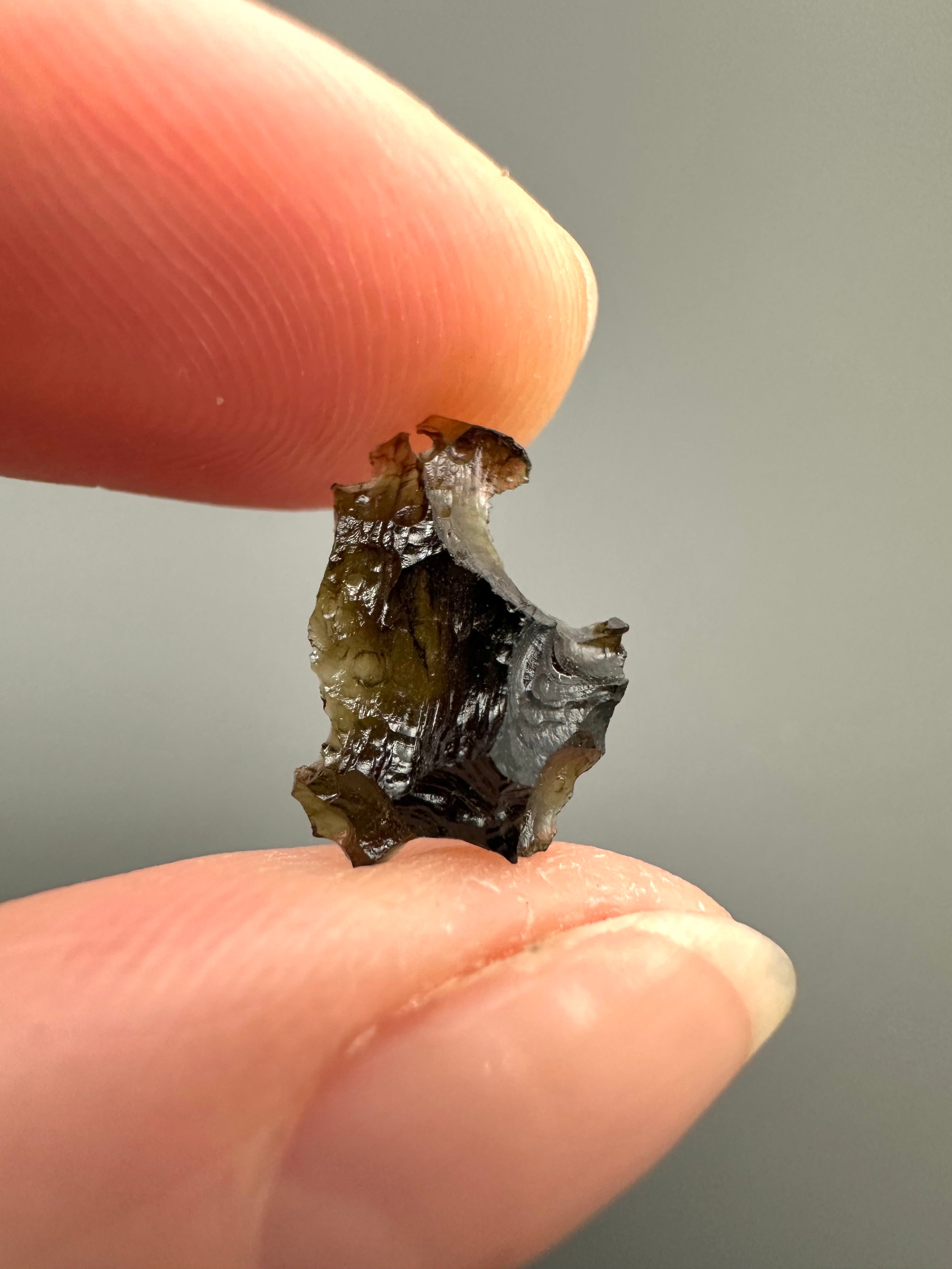 Bilitonite "Batu Satam" 0,2g – Belitung, Indonesia - BI060