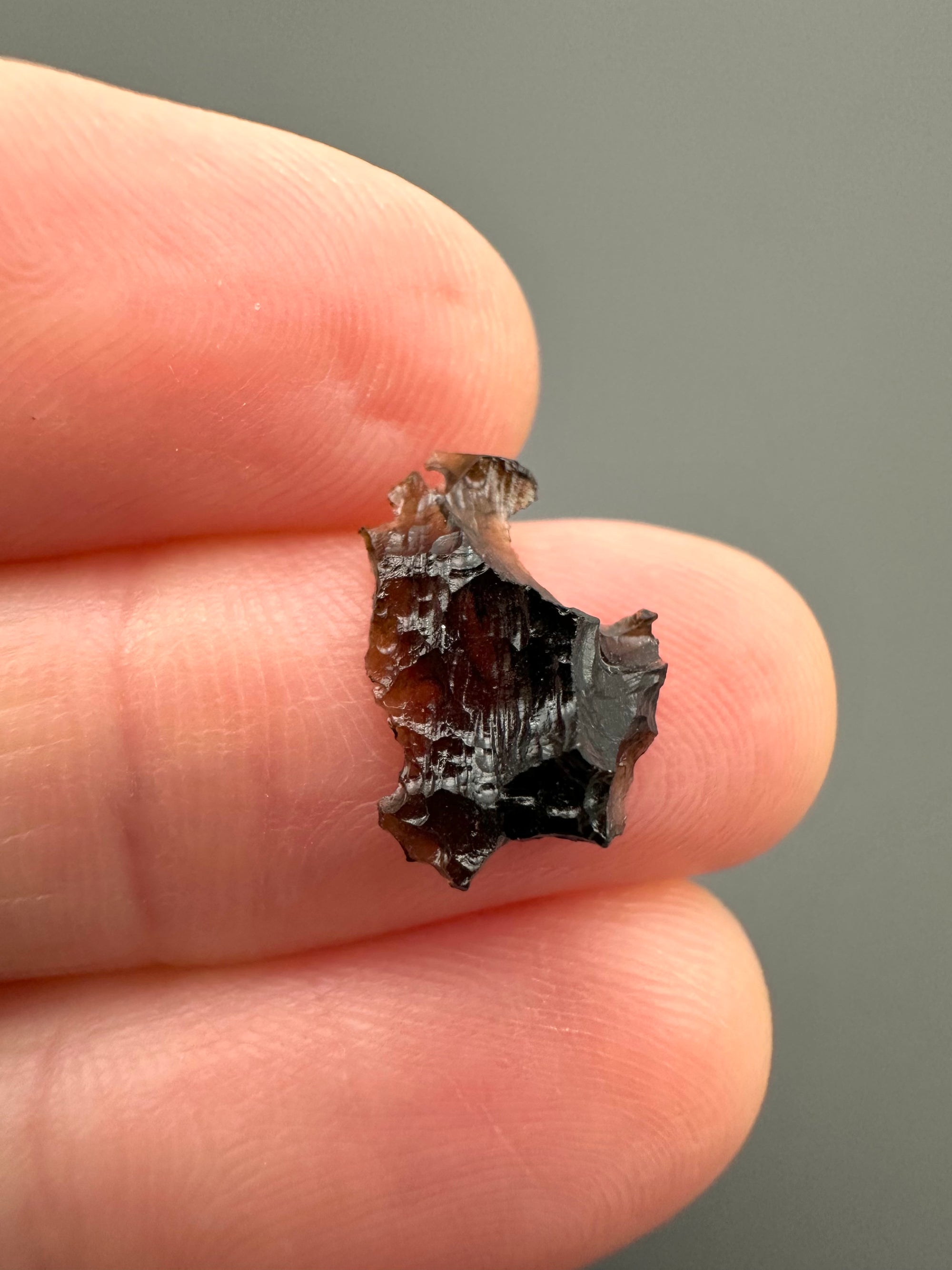 Bilitonite "Batu Satam" 0,2g – Belitung, Indonesia