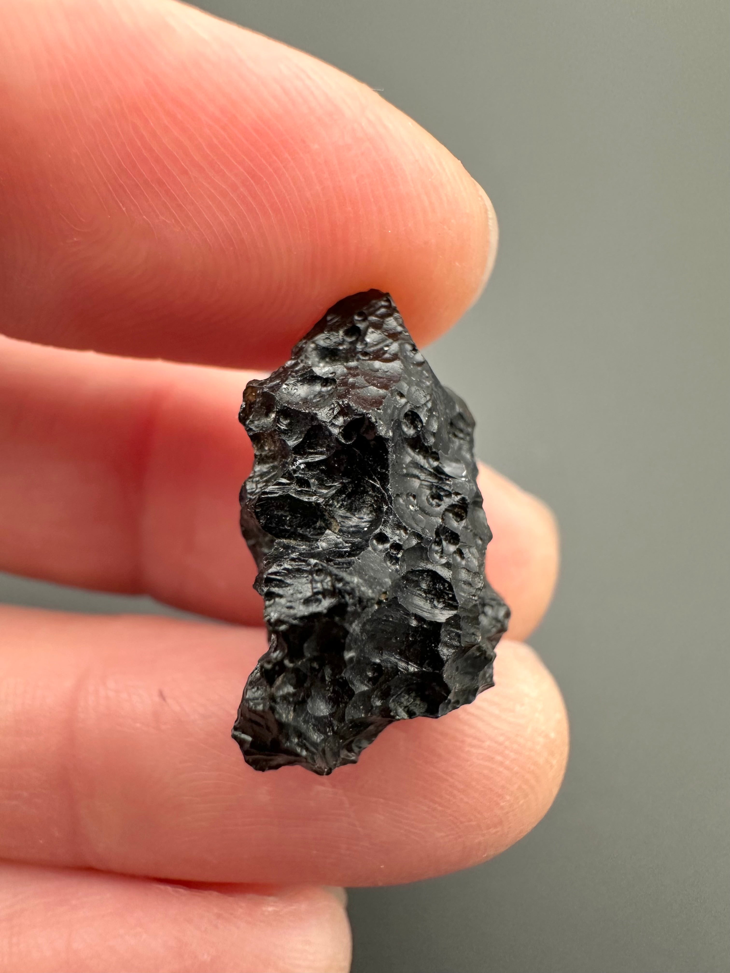 Bilitonite "Batu Satam" 2,6g – Belitung, Indonesia - BI064