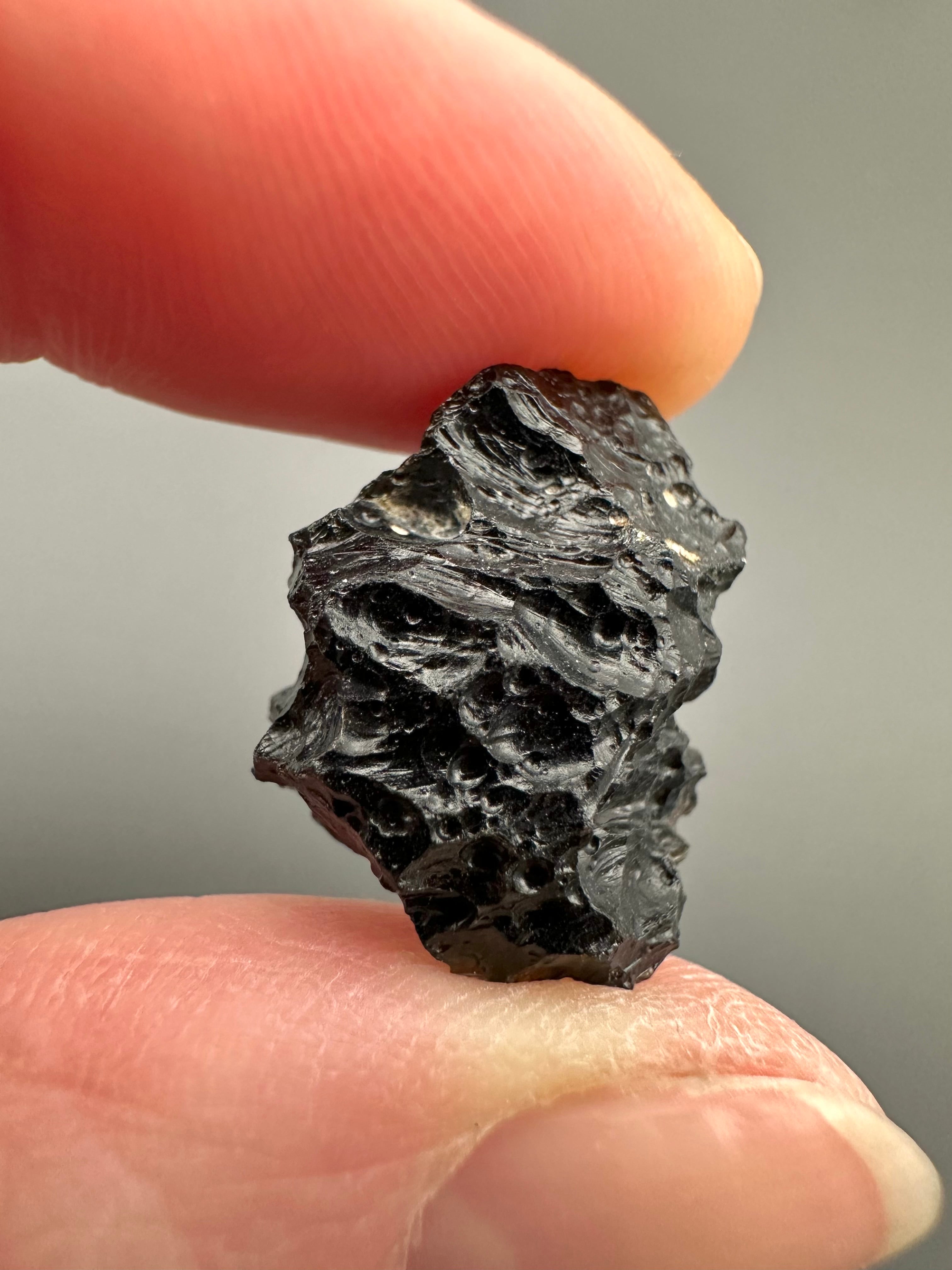 Bilitonite "Batu Satam" 2,6g – Belitung, Indonesia - BI064