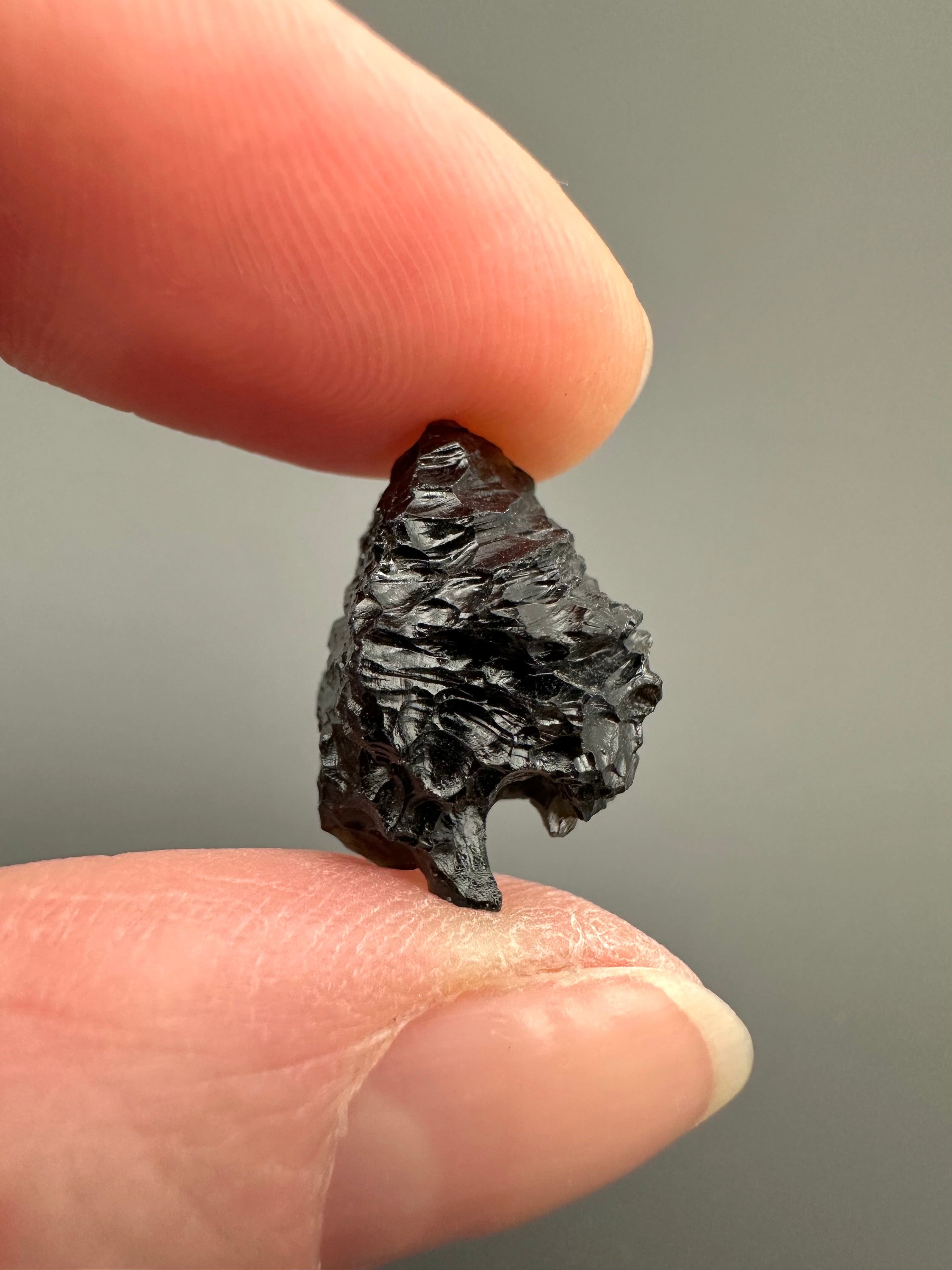 Bilitonite "Batu Satam" 1,8g – Belitung, Indonesia - BI078