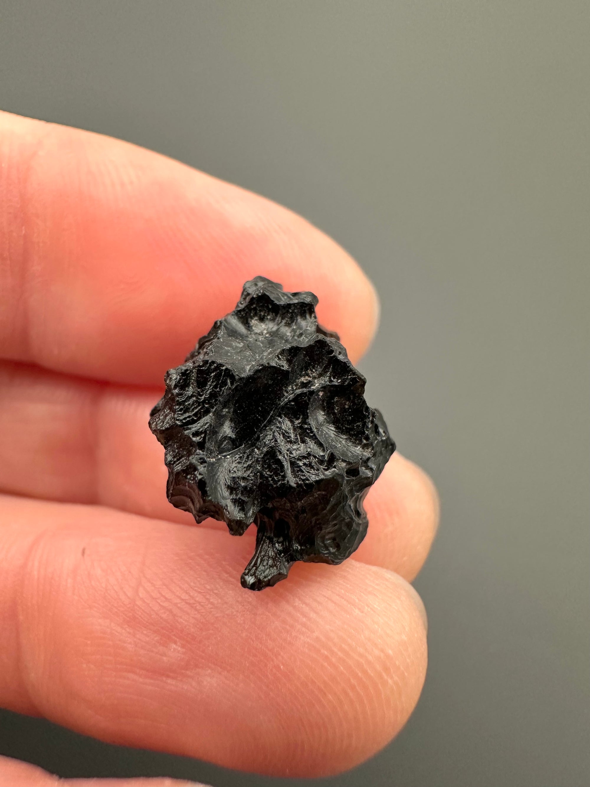 Bilitonite "Batu Satam" 1,8g – Belitung, Indonesia