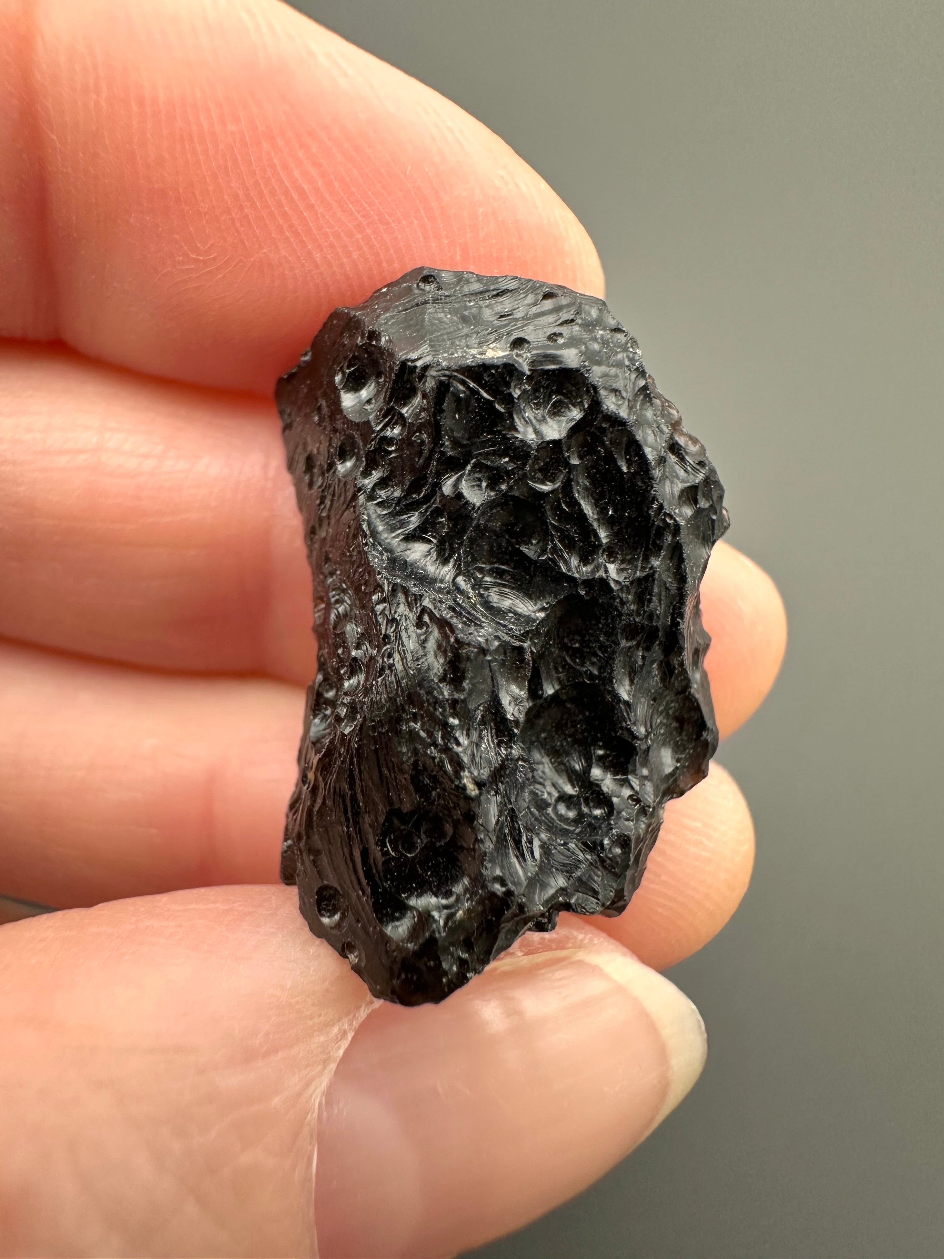 Bilitonite "Batu Satam" 3,9g – Belitung, Indonesia