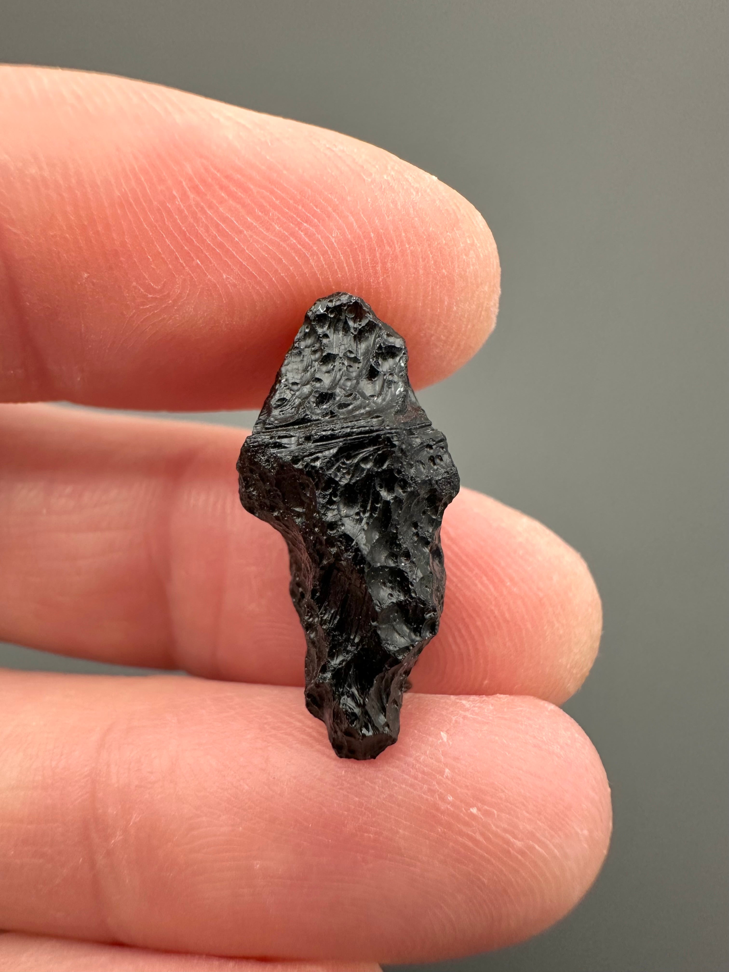 Bilitonite "Batu Satam" 1,7g – Belitung, Indonesia - BI084
