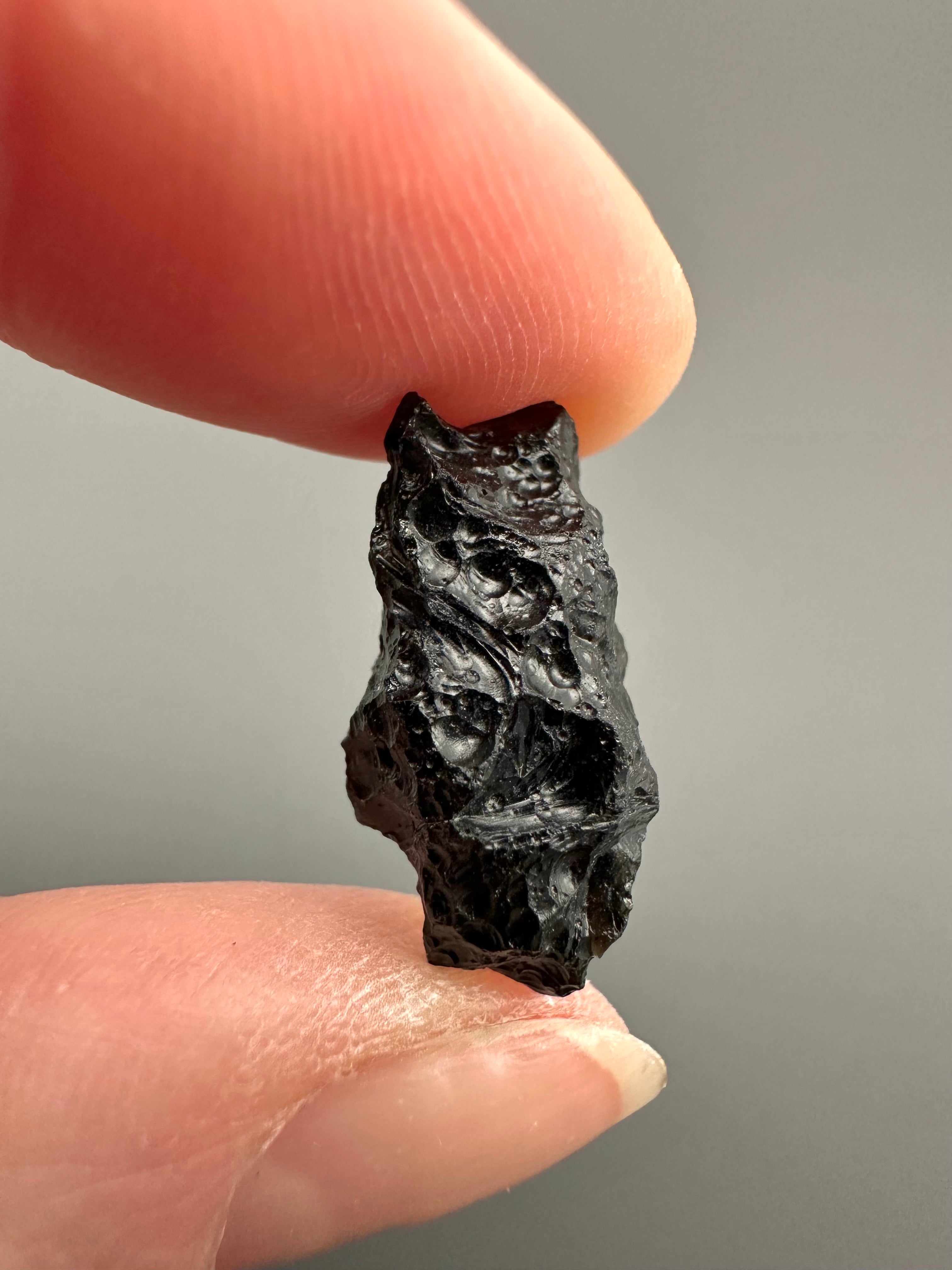 Bilitonite "Batu Satam" 1,7g – Belitung, Indonesia - BI084