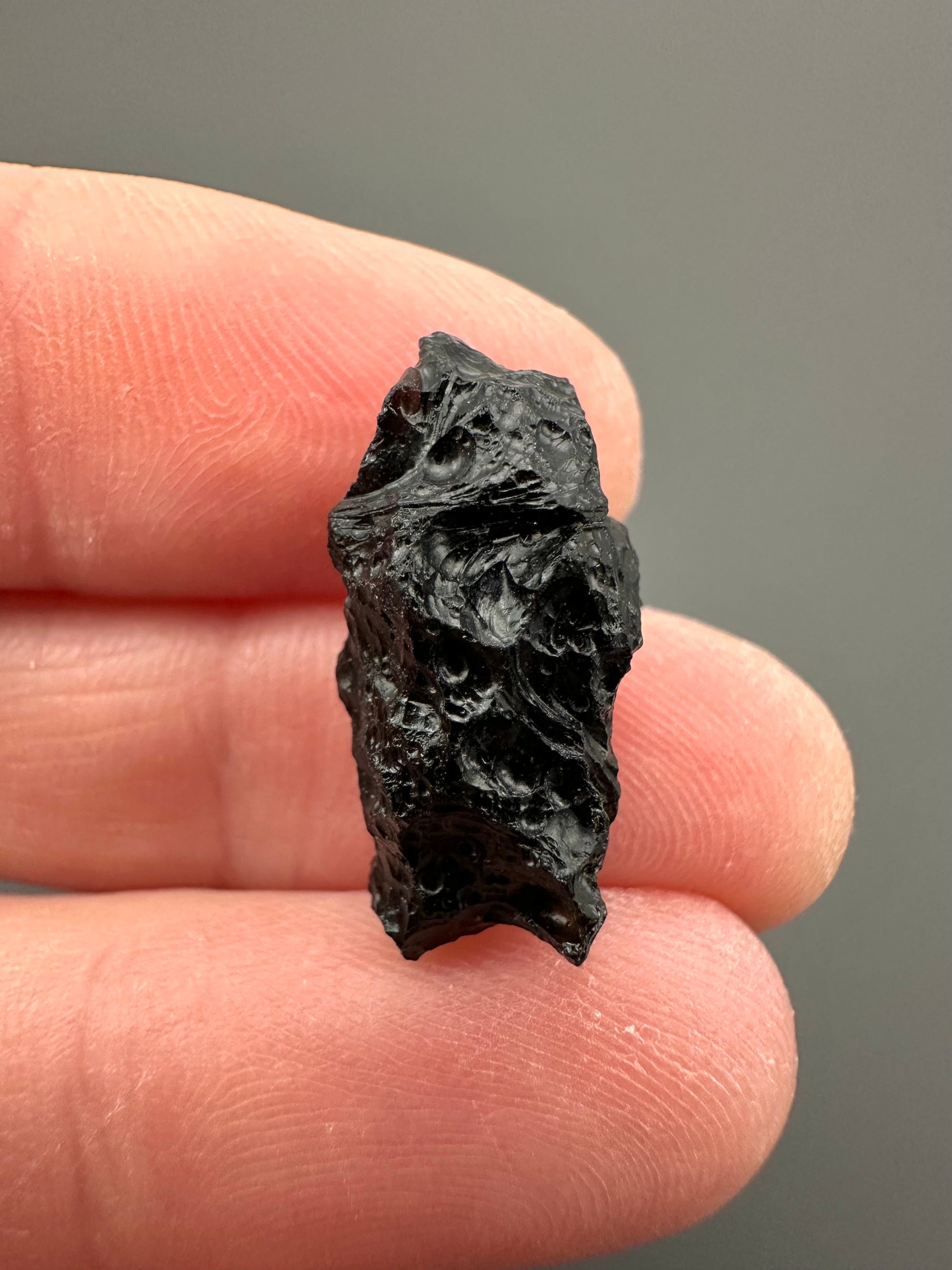 Bilitonite "Batu Satam" 1,7g – Belitung, Indonesia