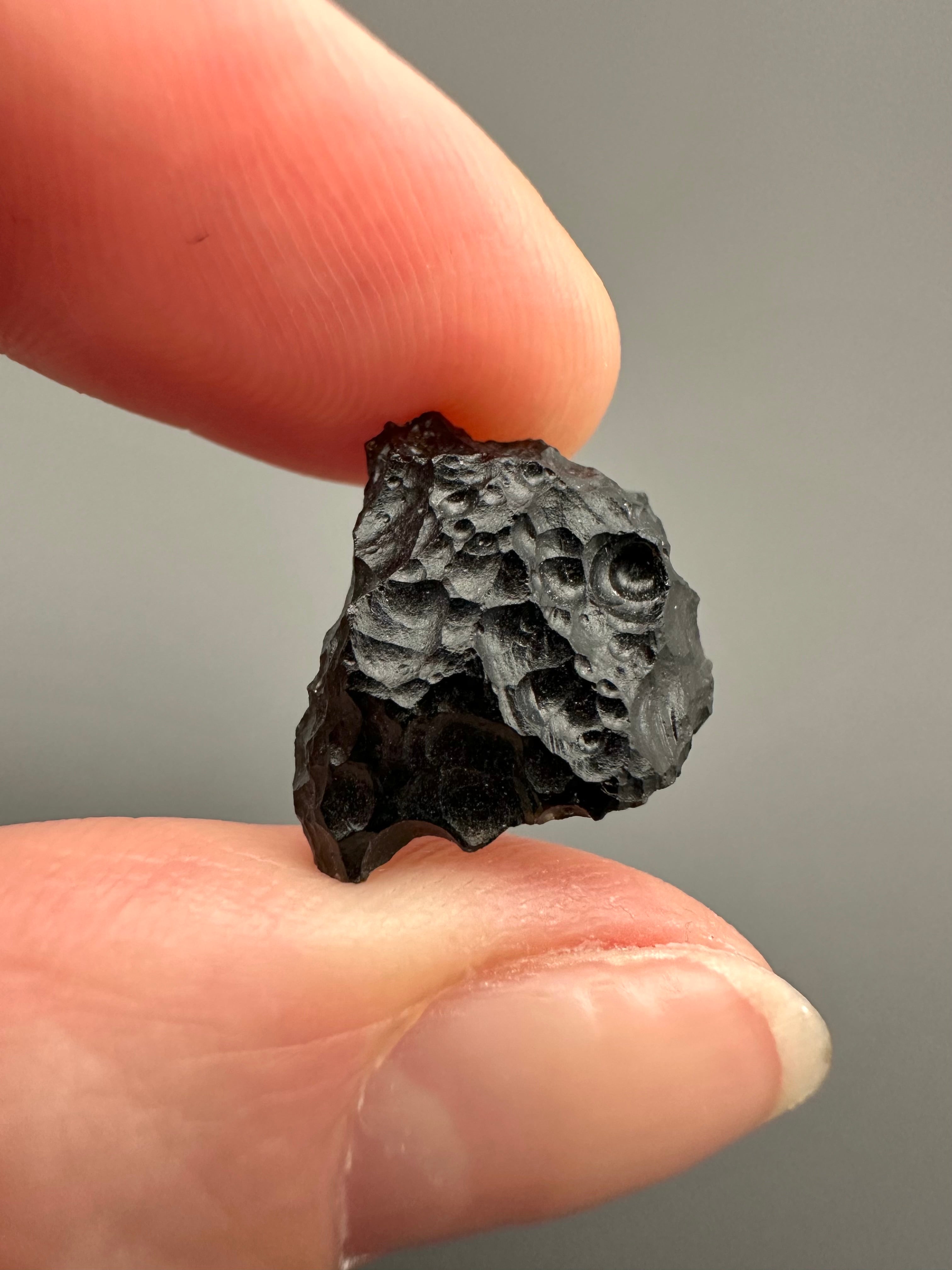 Bilitonite "Batu Satam" 1,7g – Belitung, Indonesia - BI086