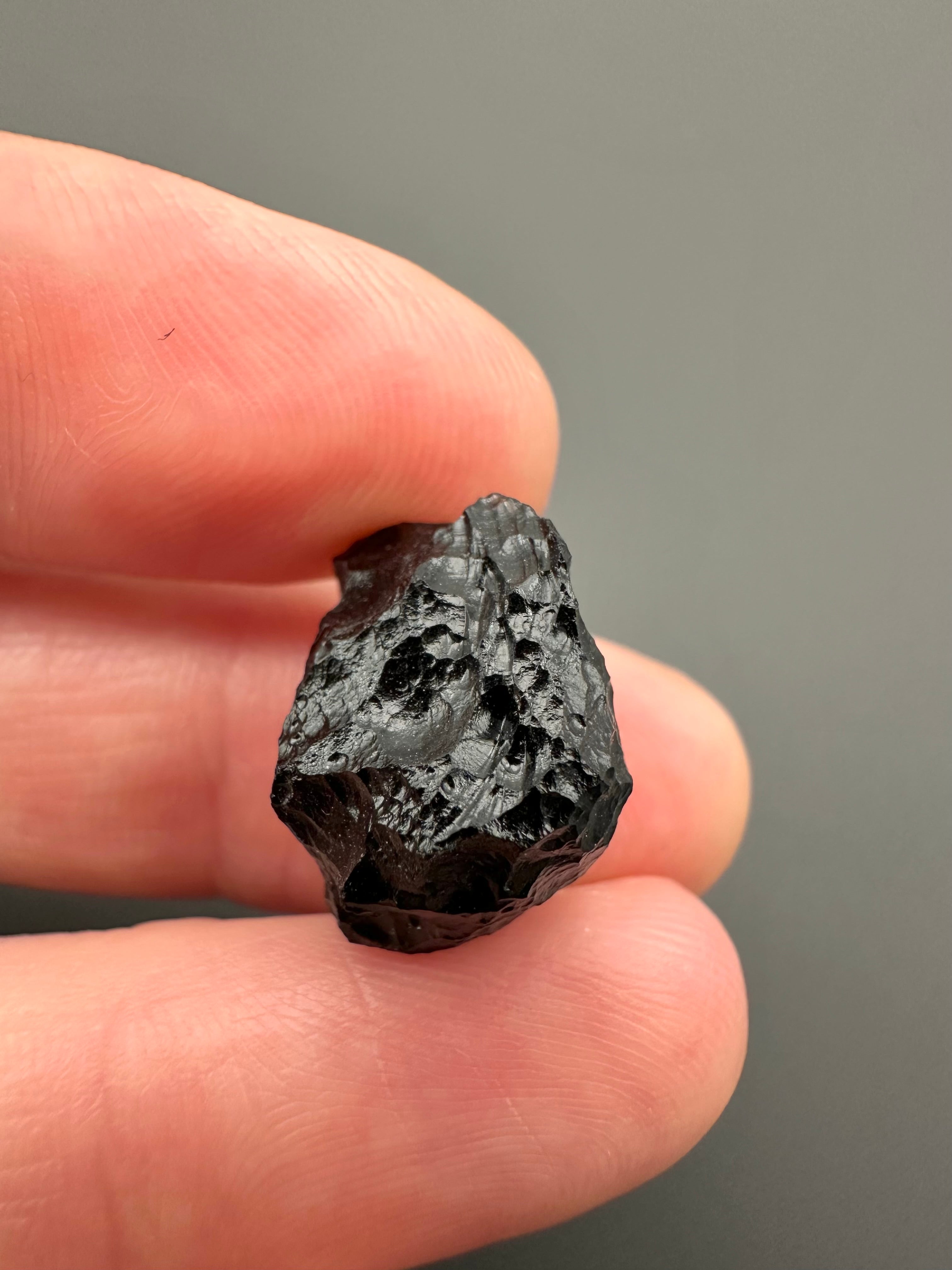 Bilitonite "Batu Satam" 2,6g – Belitung, Indonesia - BI087