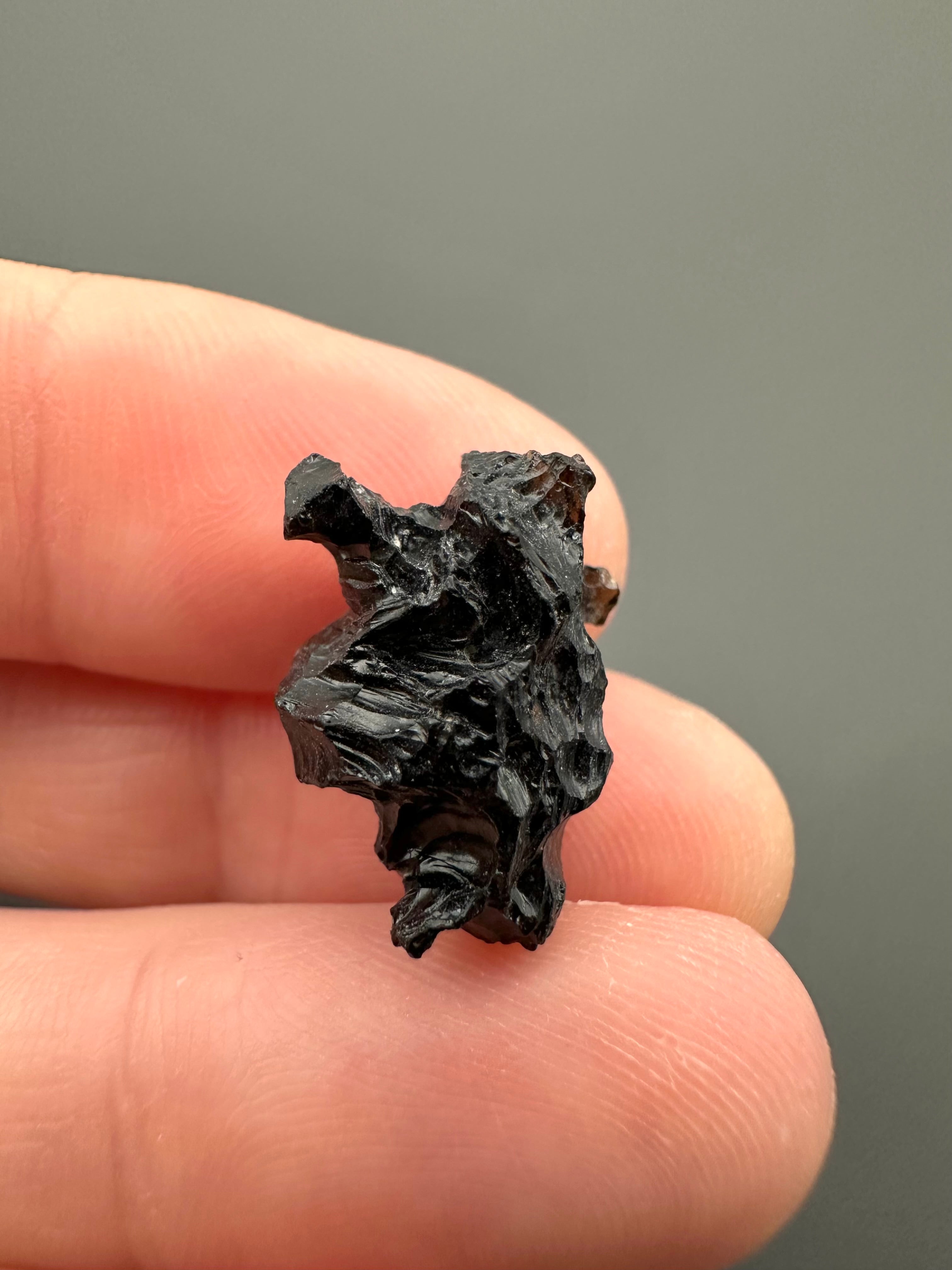 Bilitonite "Batu Satam" 1,4g – Belitung, Indonesia - BI088