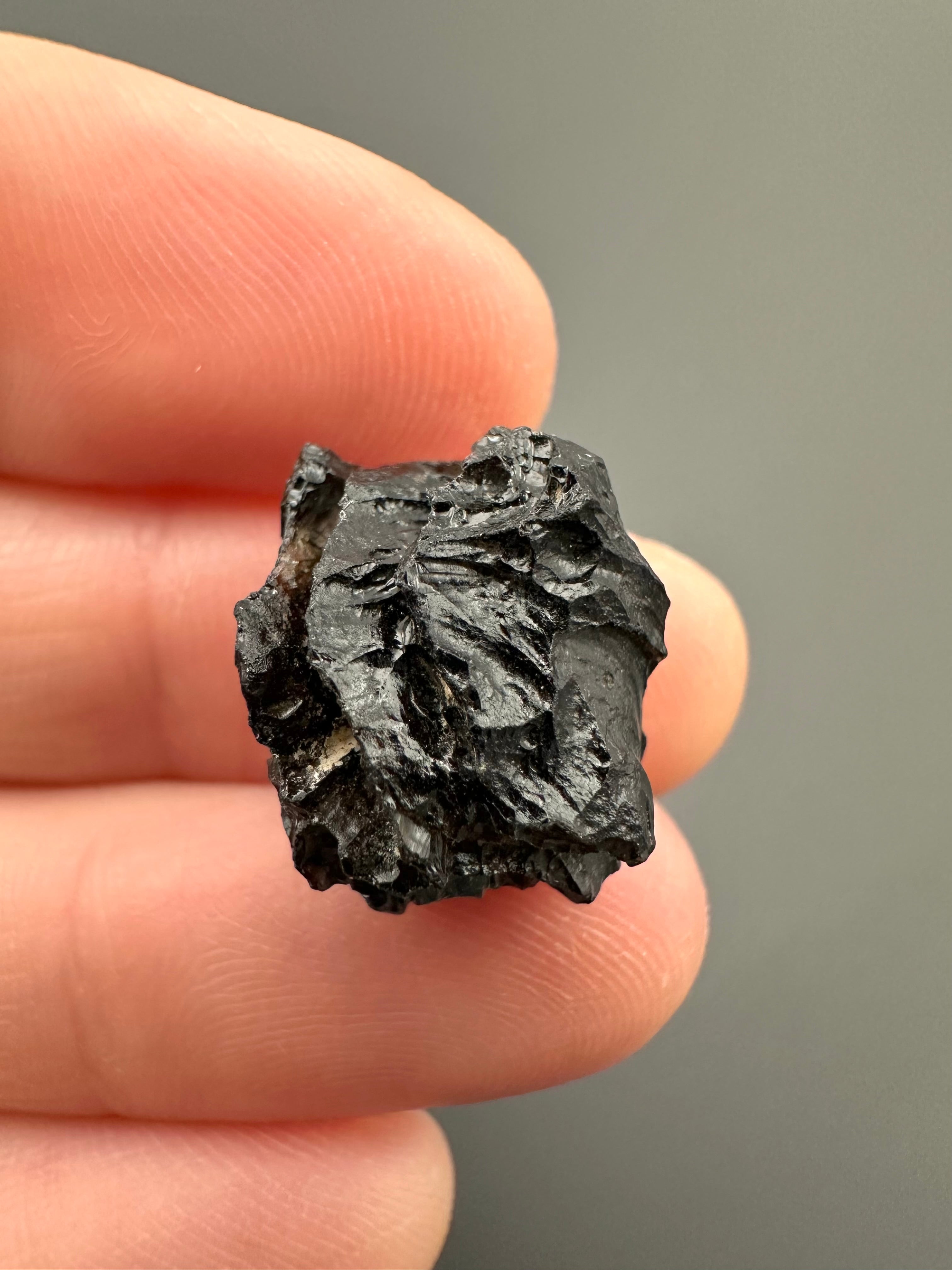 Bilitonite "Batu Satam" 2,2g – Belitung, Indonesia