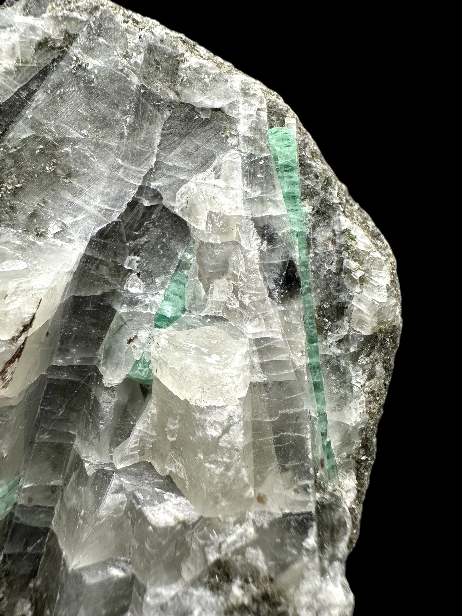 Emerald – Dayakou, China - SM003
