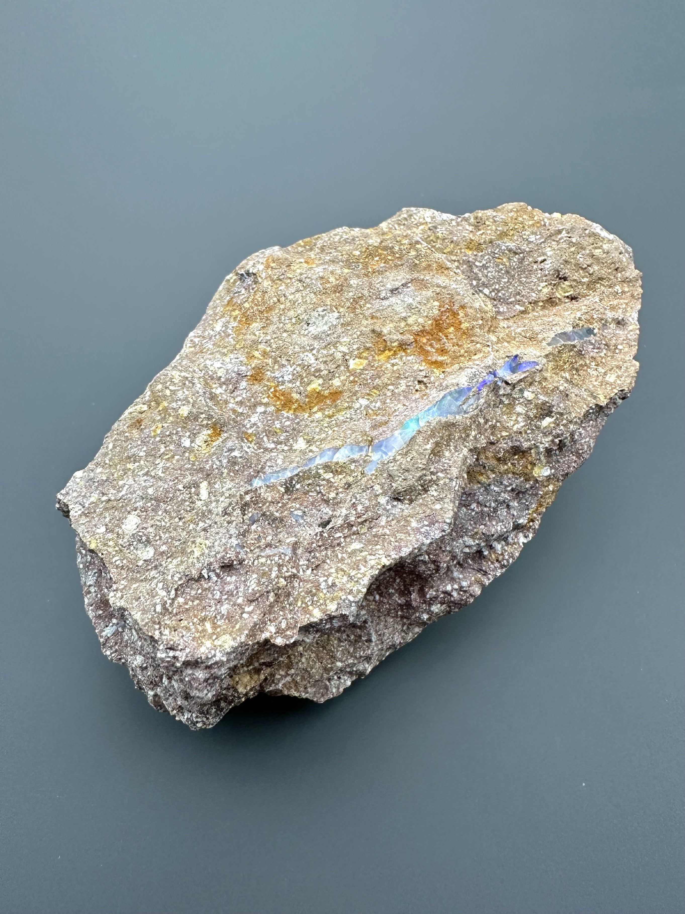 Precious opal – Dubnik, Slovakia - SOP078