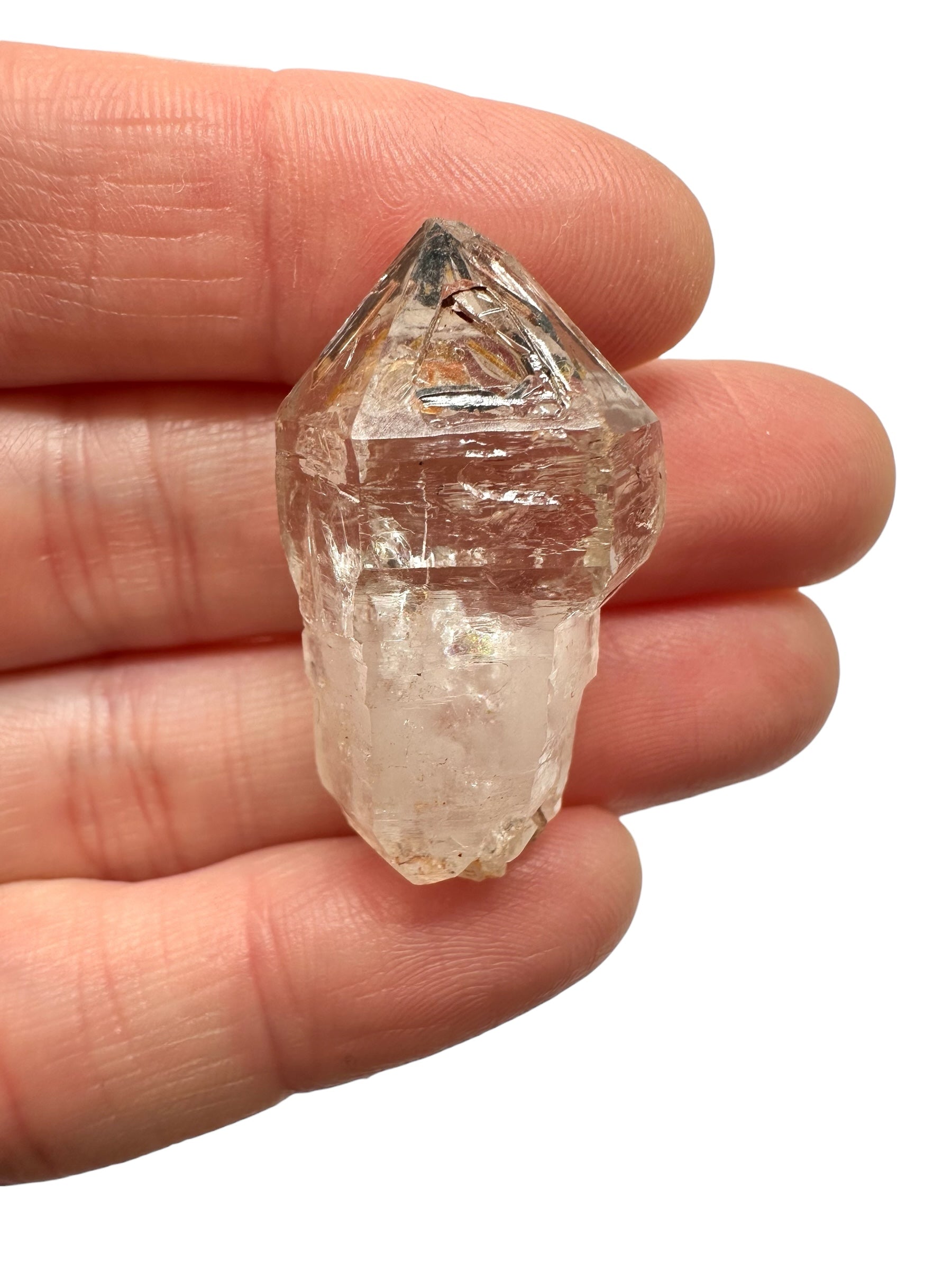 Crystal with petroleum inclusions – Madagascar - KIR06