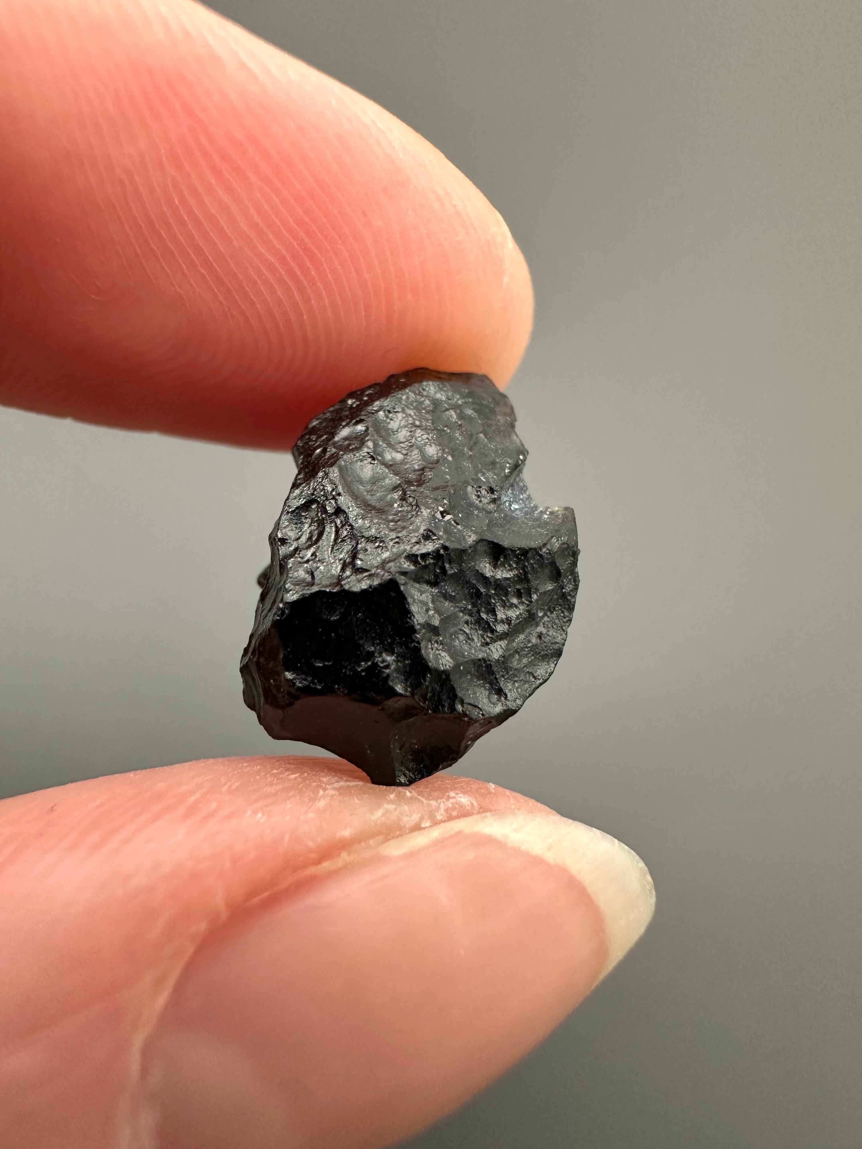 Bilitonite "Batu Satam" 1,6g – Belitung, Indonesia - BI103