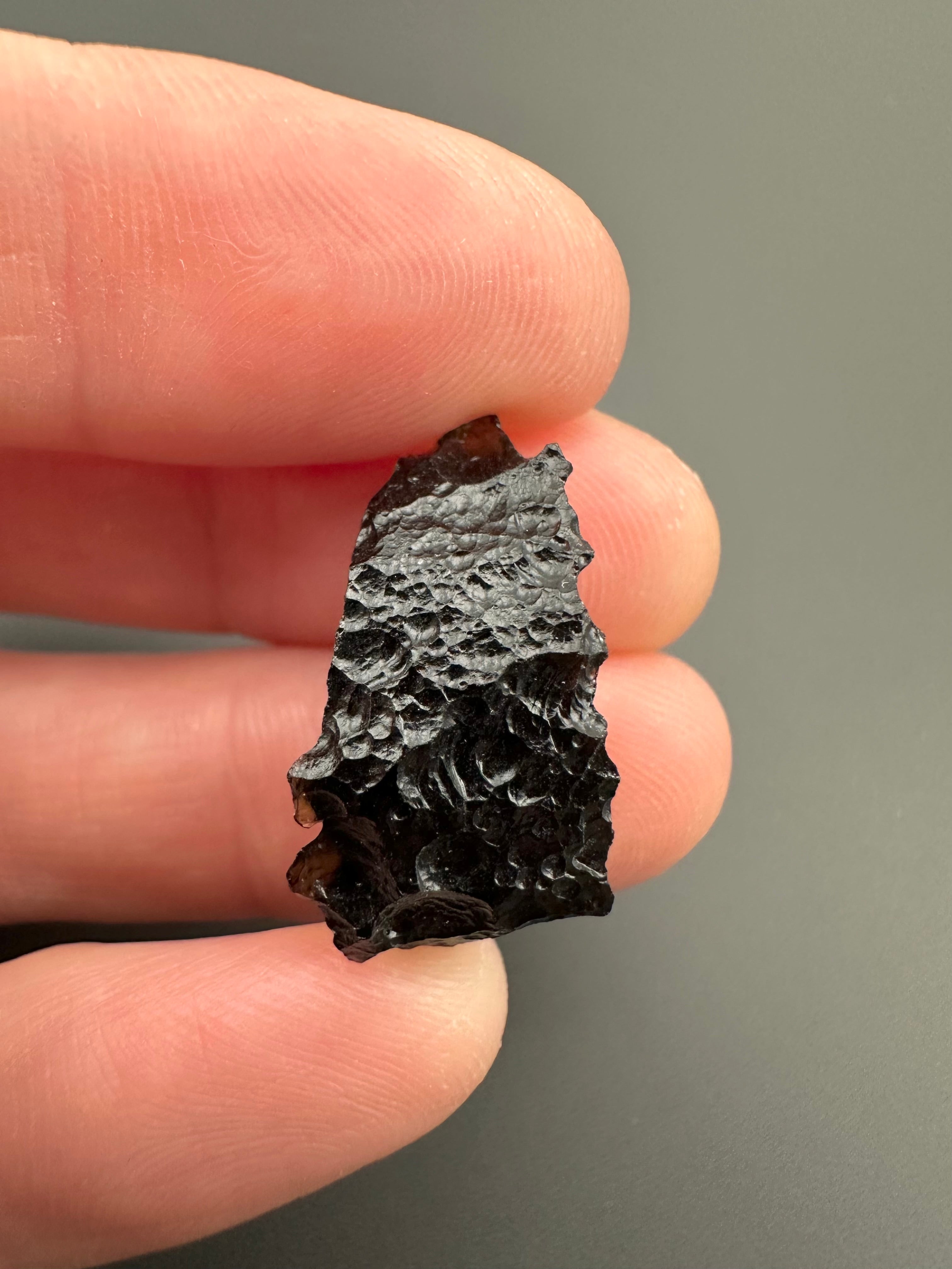Bilitonite "Batu Satam" 2,1g – Belitung, Indonesia - BI105