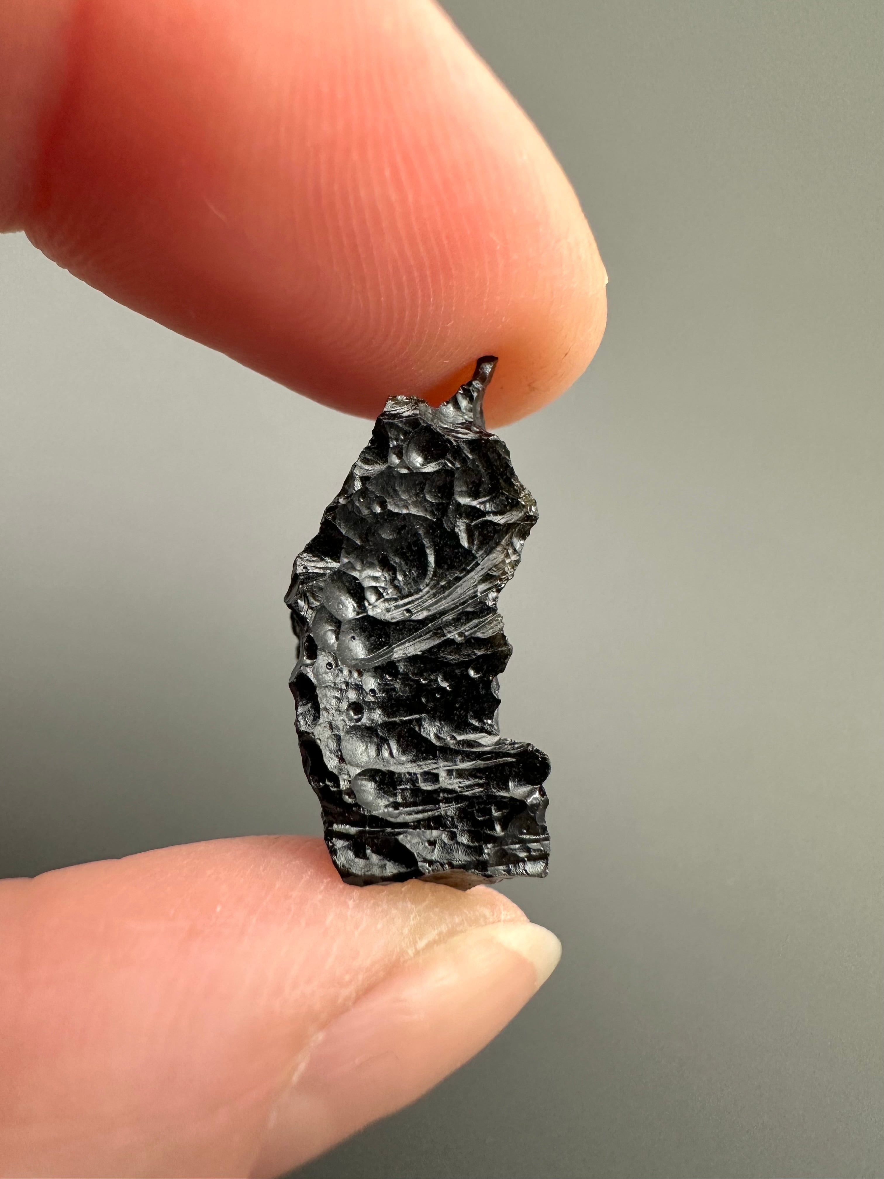 Bilitonite "Batu Satam" 2,1g – Belitung, Indonesia - BI105