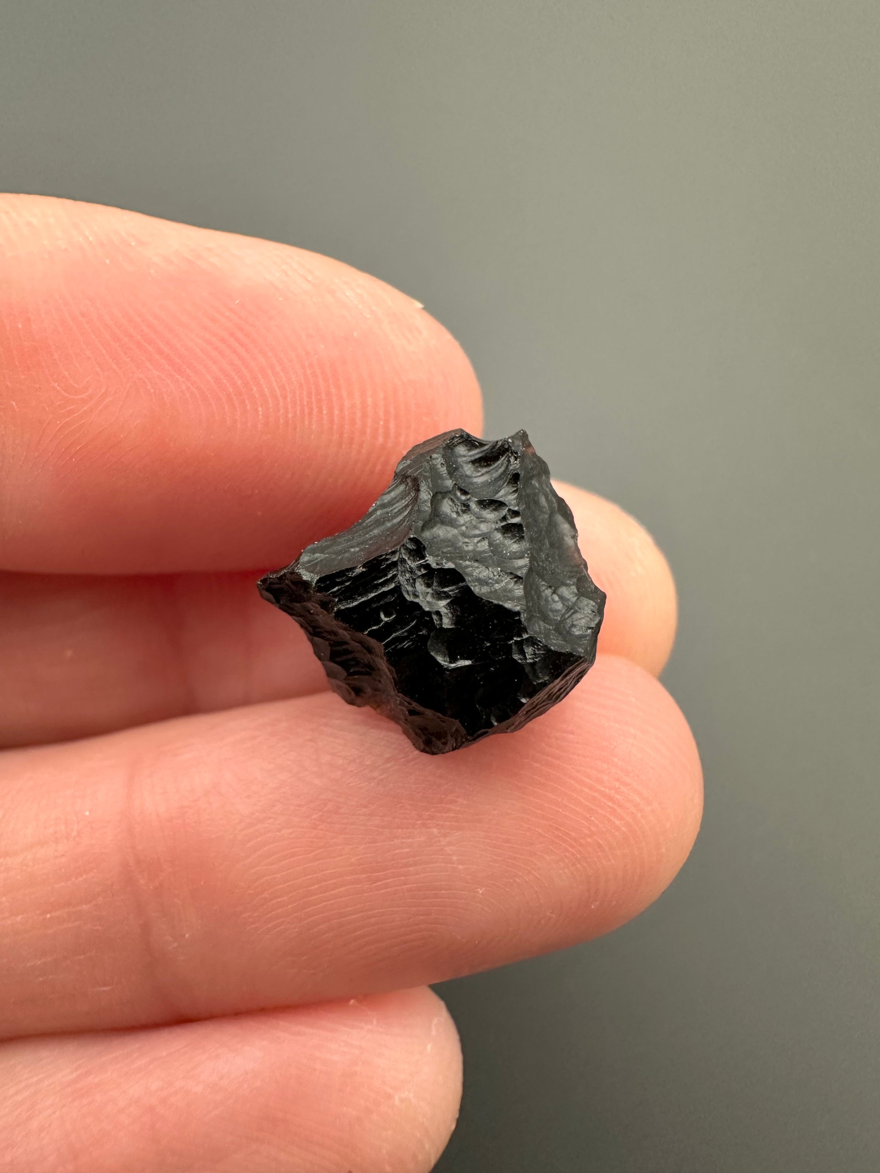 Bilitonite "Batu Satam" 1,1g – Belitung, Indonesia - BI106