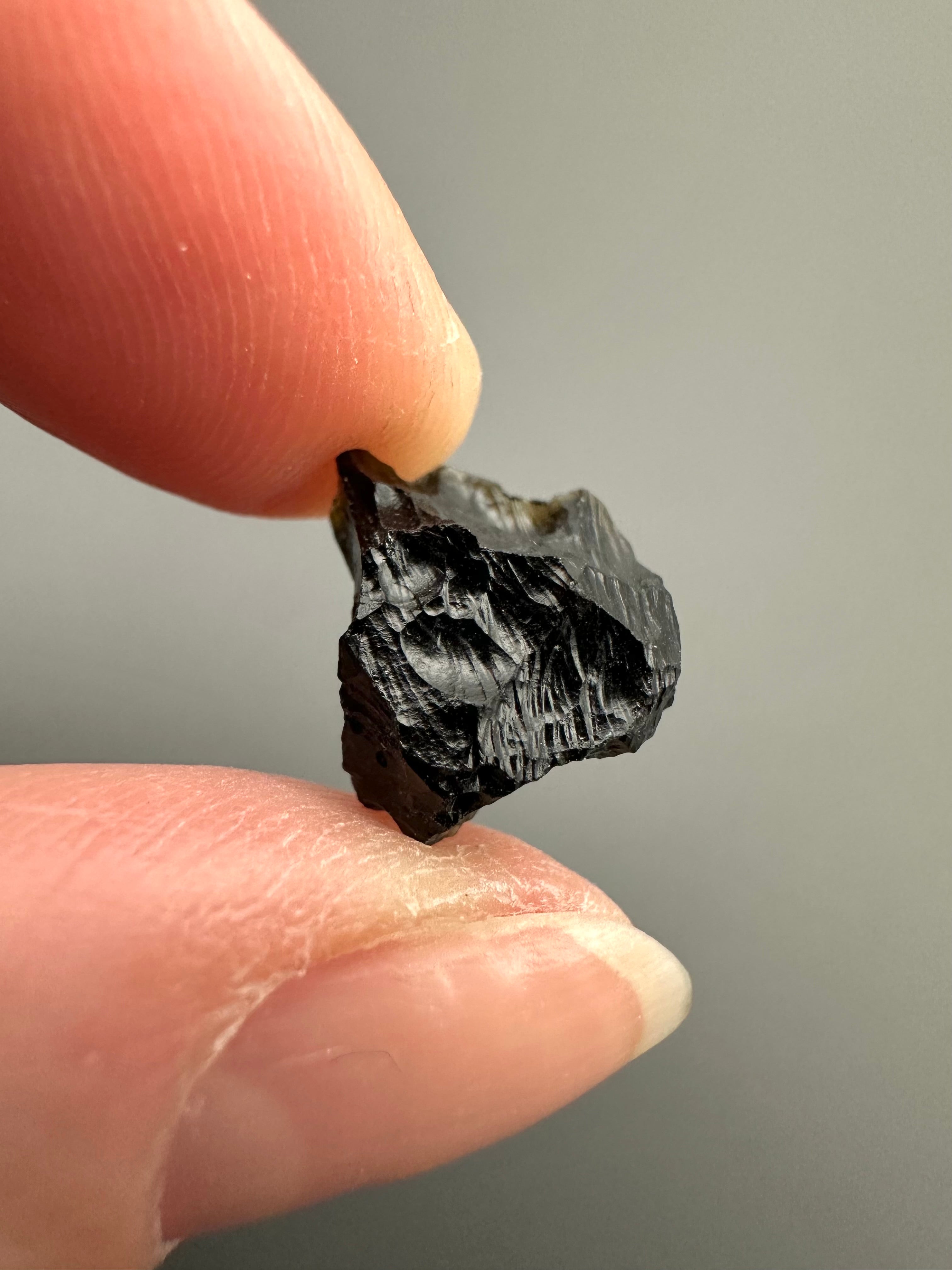 Bilitonite "Batu Satam" 1,1g – Belitung, Indonesia - BI106