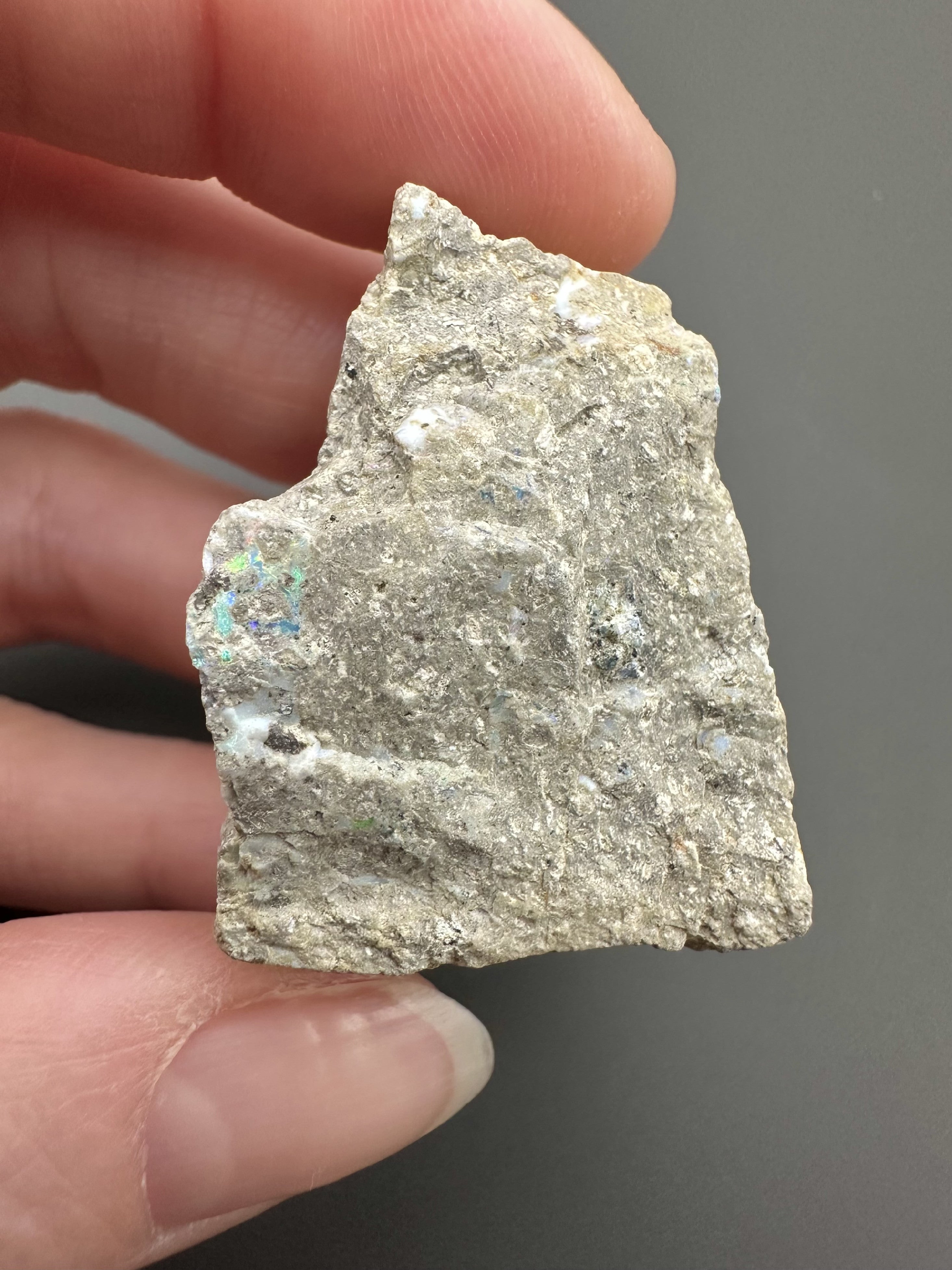 Precious opal – Dubnik, Slovakia - SOP085