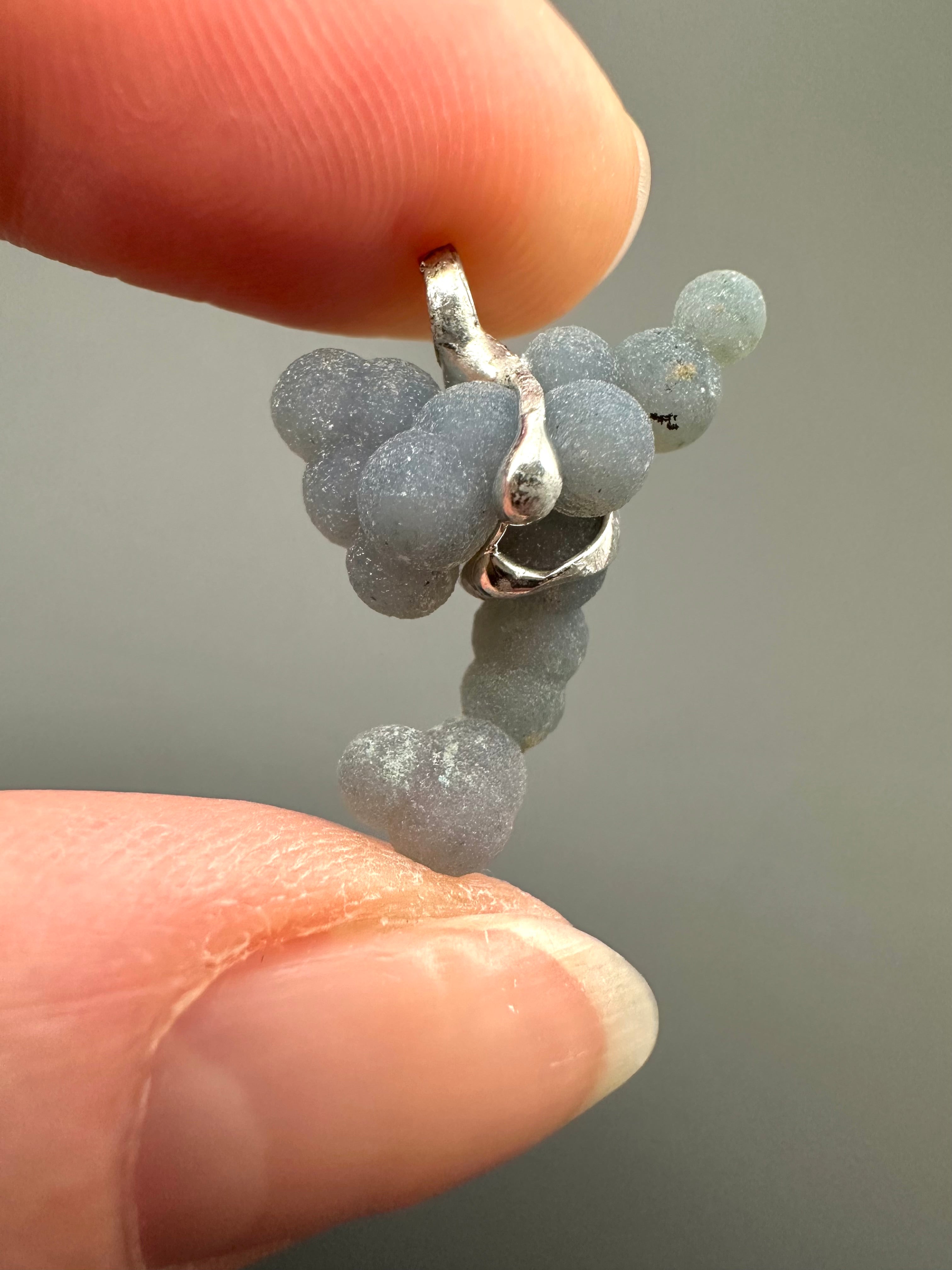 Grape chalcedony pendant - P/HCH72