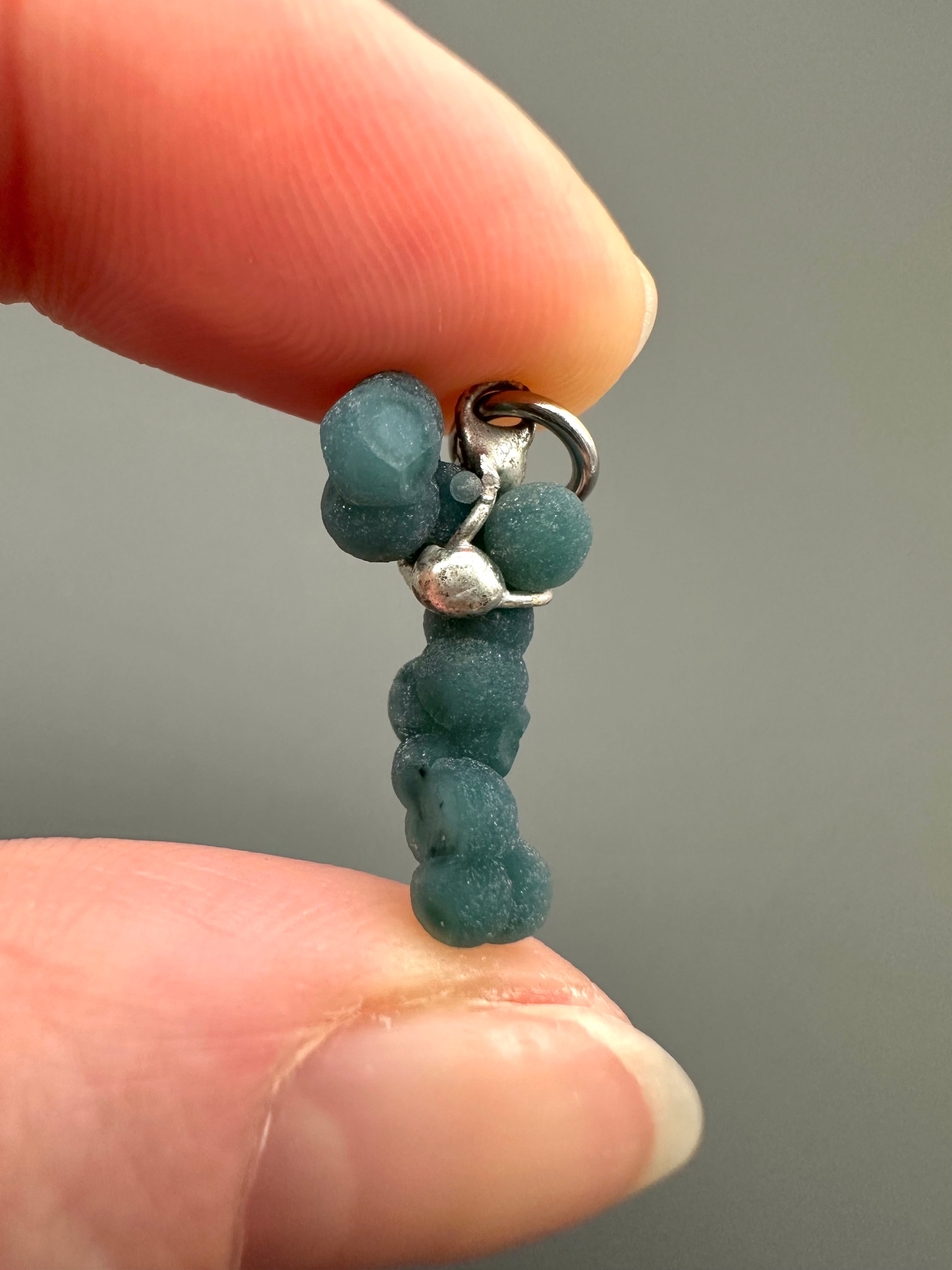 Grape chalcedony pendant - P/HCH75