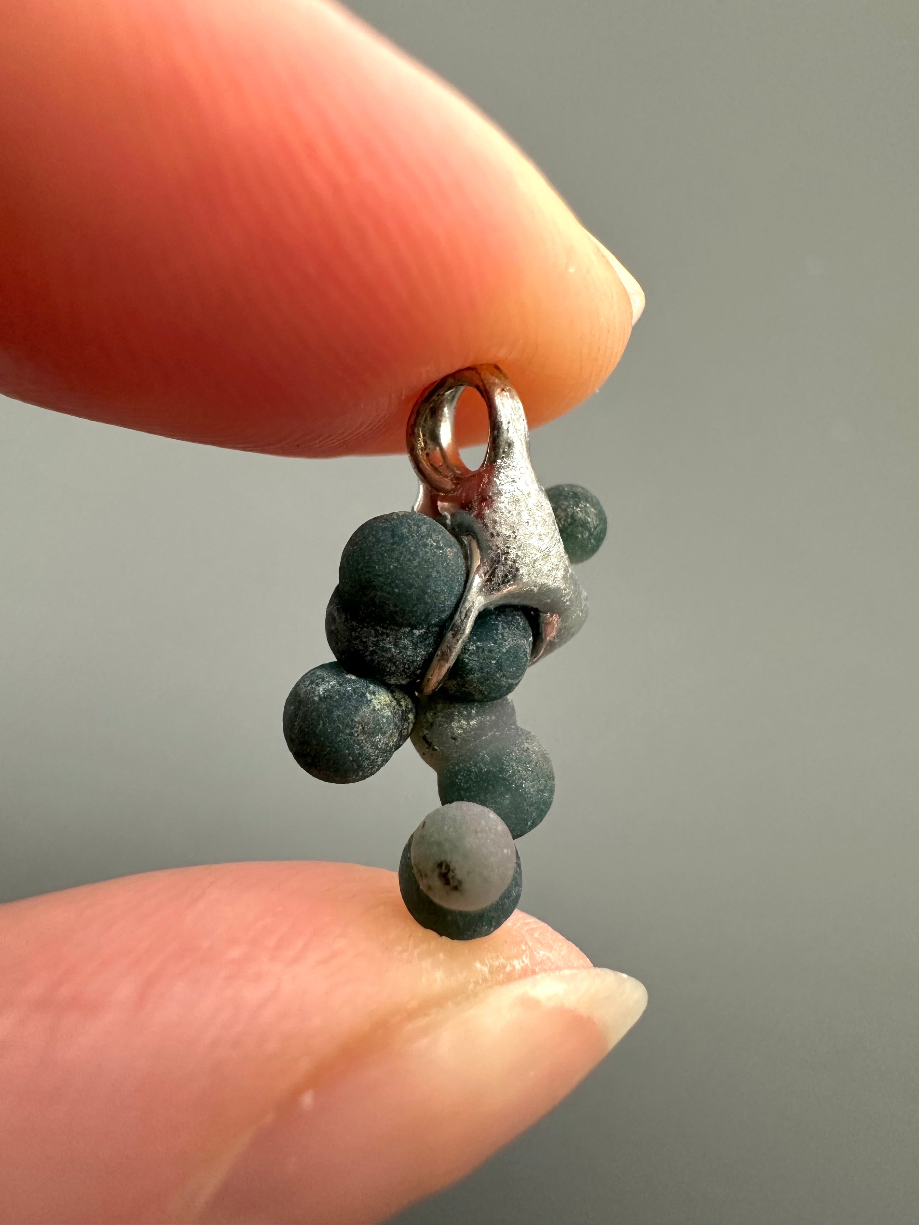 Grape chalcedony pendant - P/HCH79