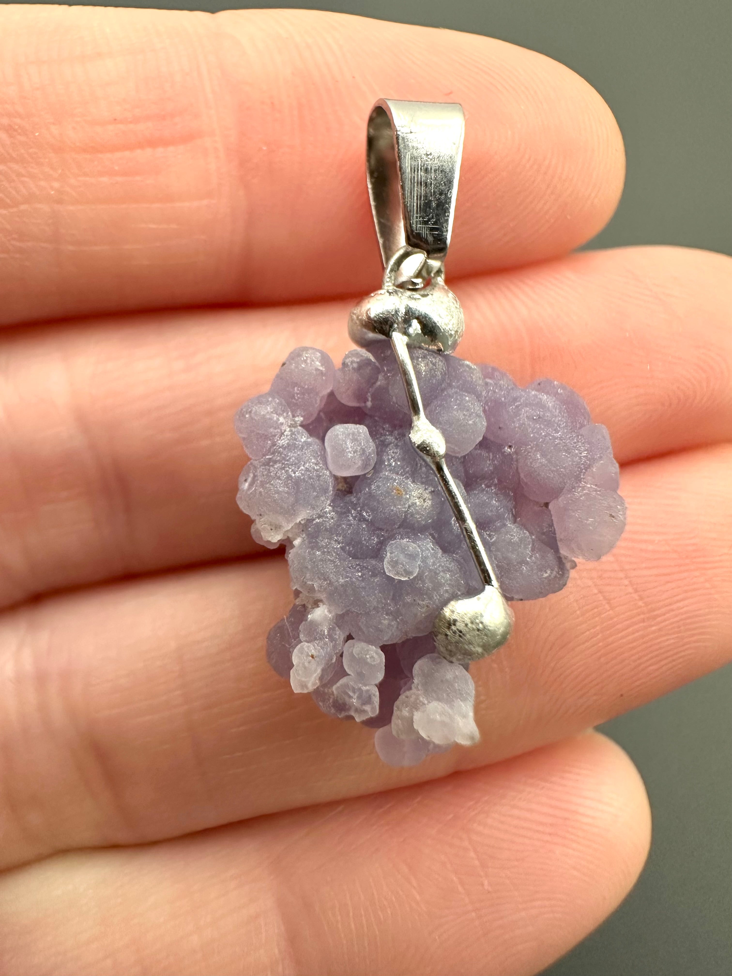 Grape chalcedony pendant - P/HCH80