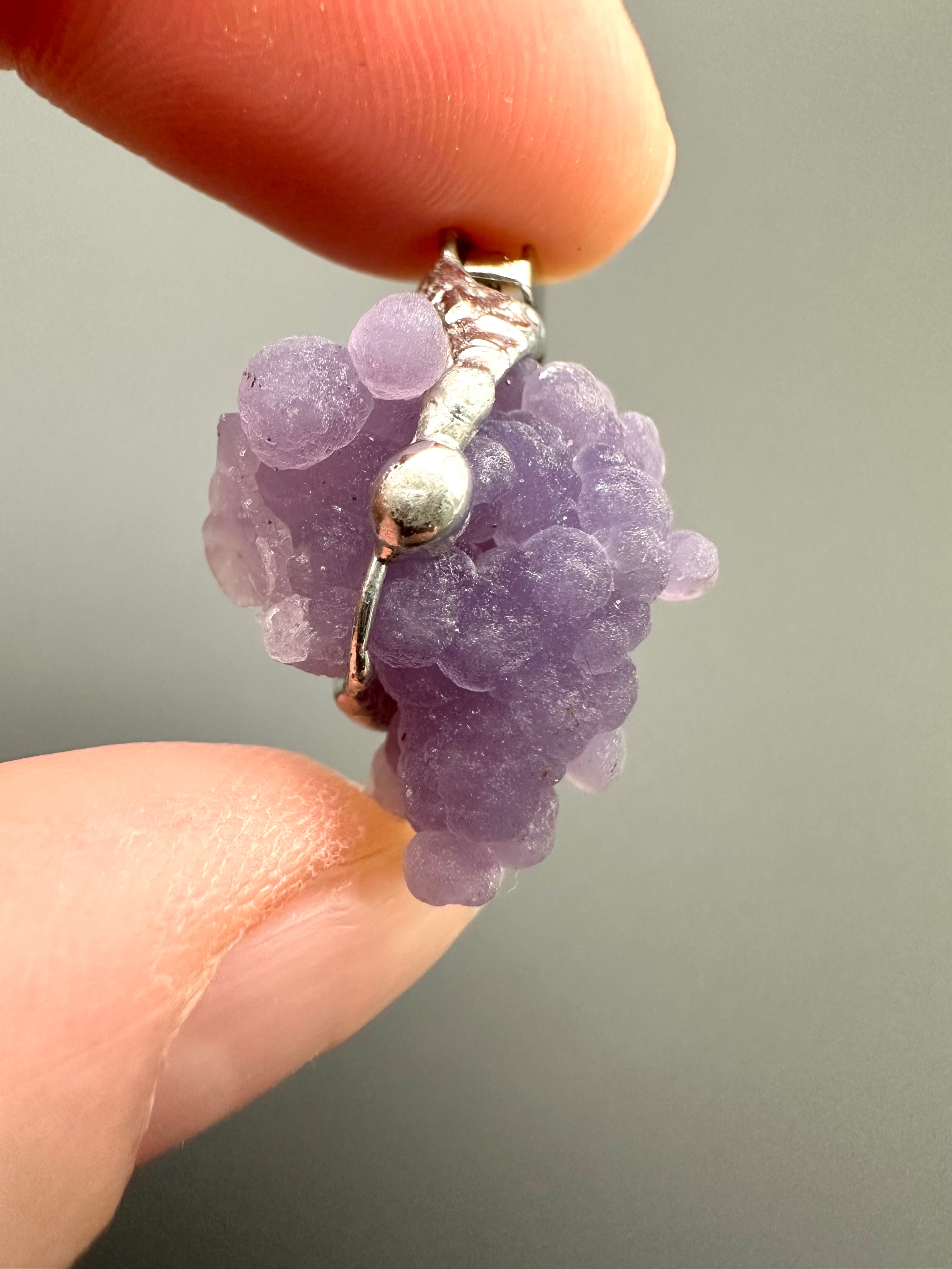 Grape chalcedony pendant - P/HCH80