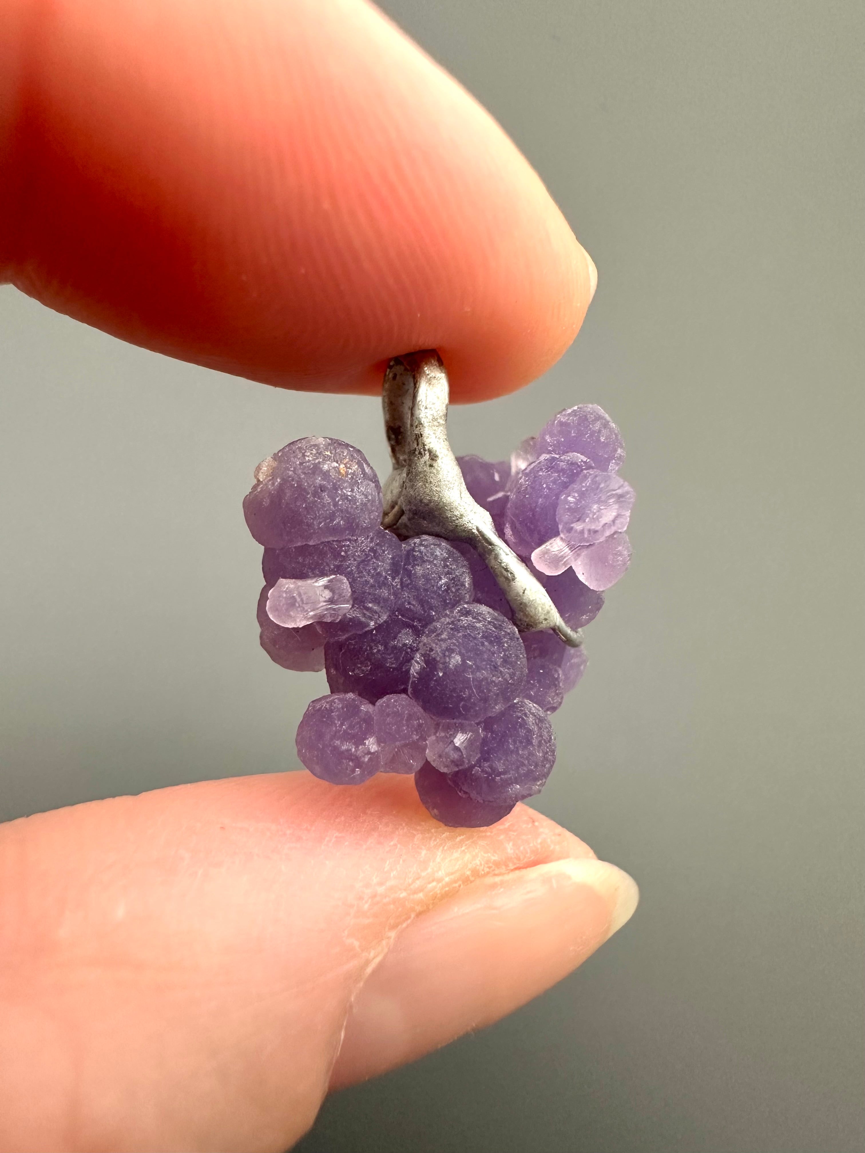 Grape chalcedony pendant - P/HCH82