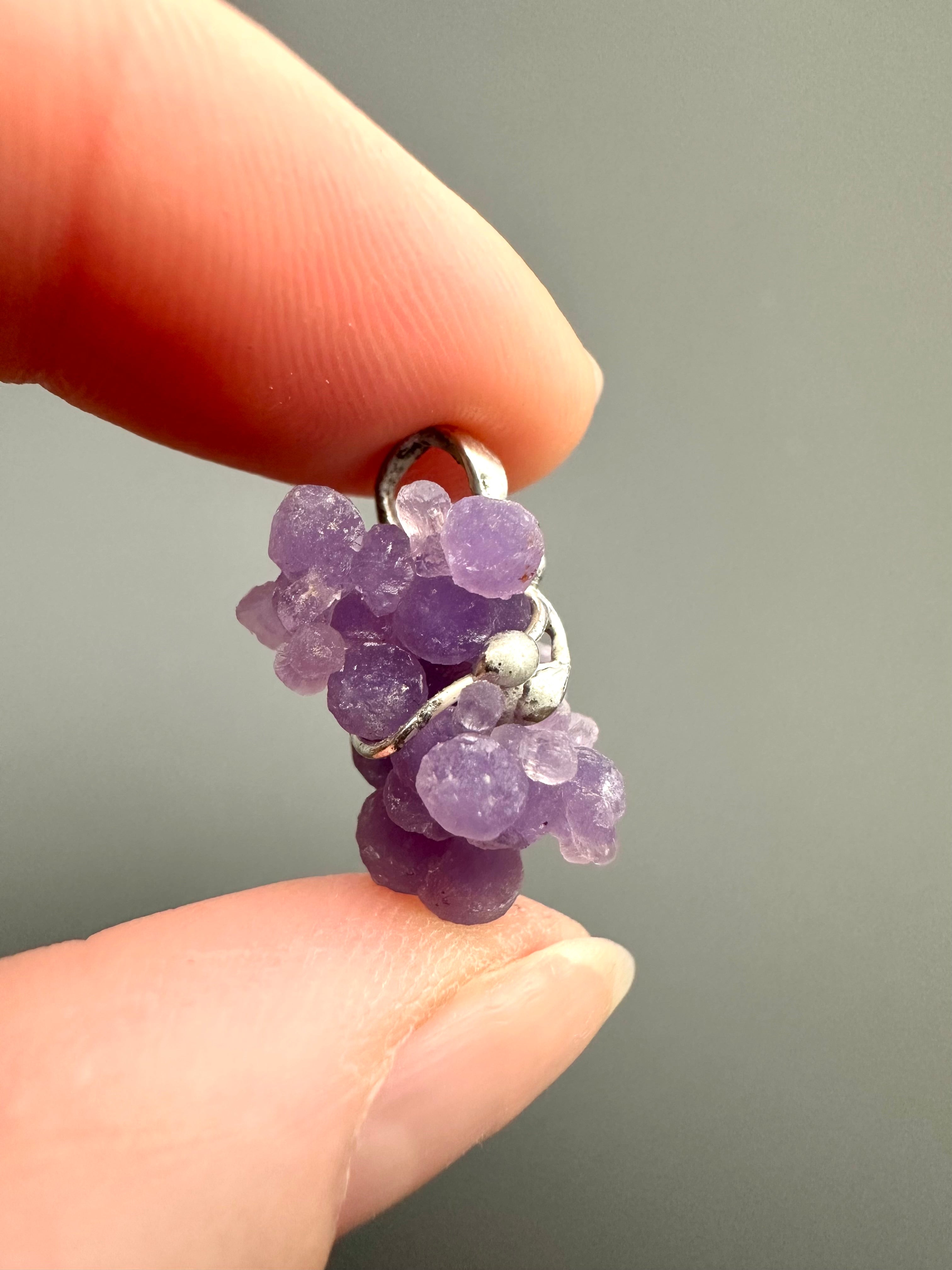 Grape chalcedony pendant - P/HCH82