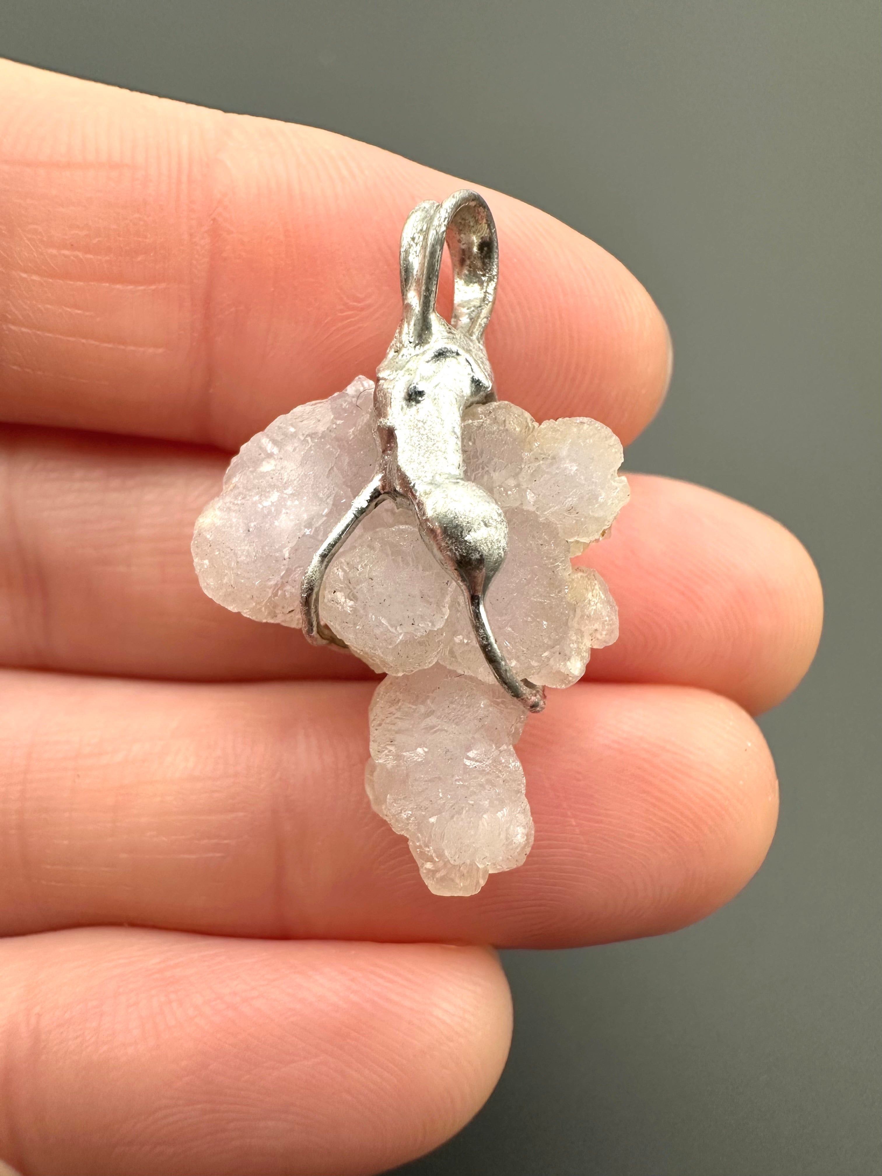 Grape chalcedony pendant - P/HCH84