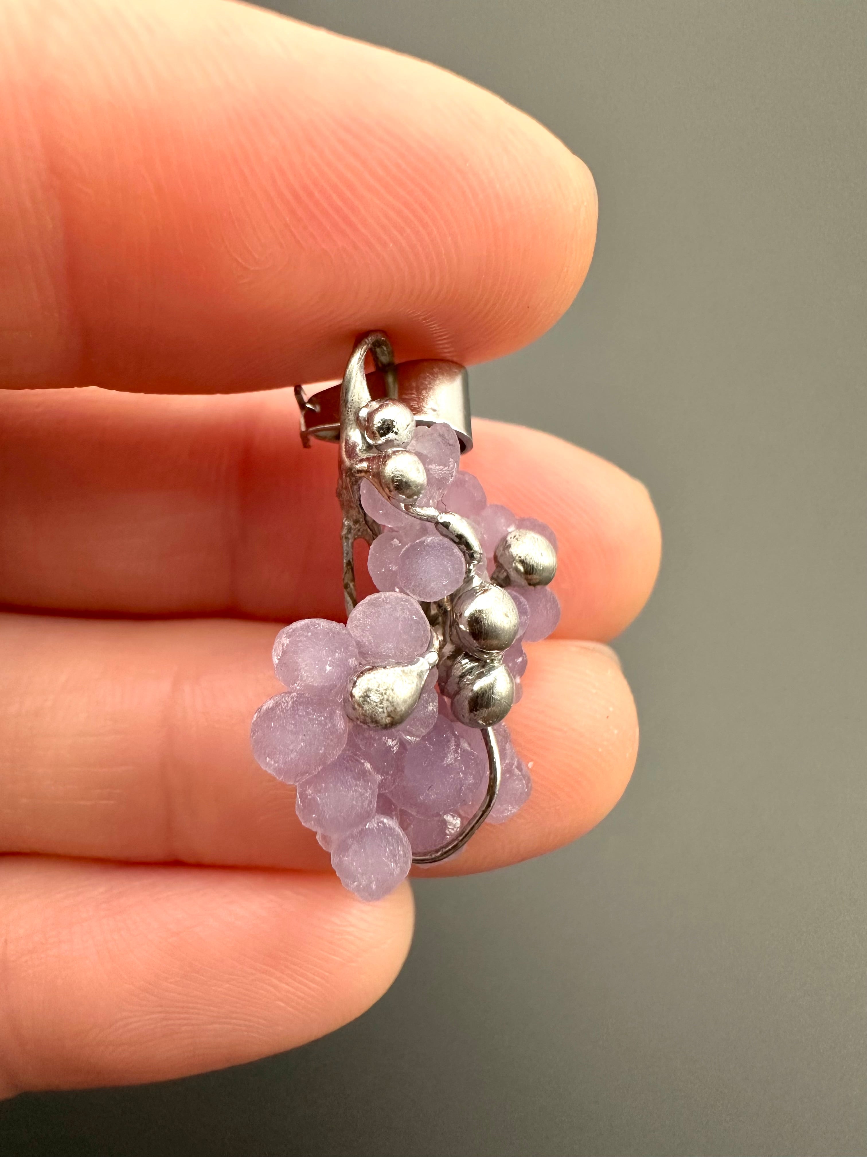 Grape chalcedony pendant - P/HCH85