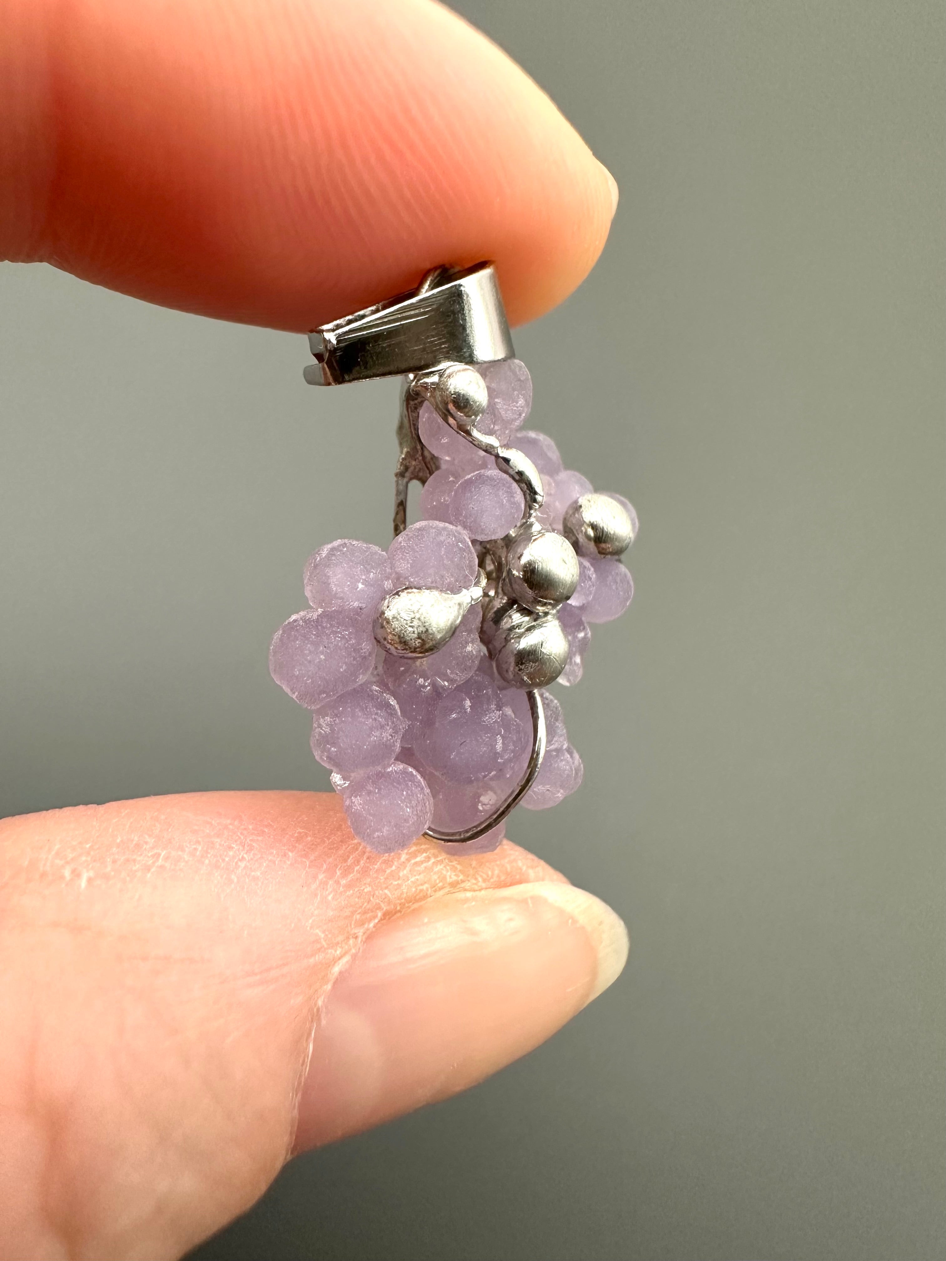 Grape chalcedony pendant - P/HCH85