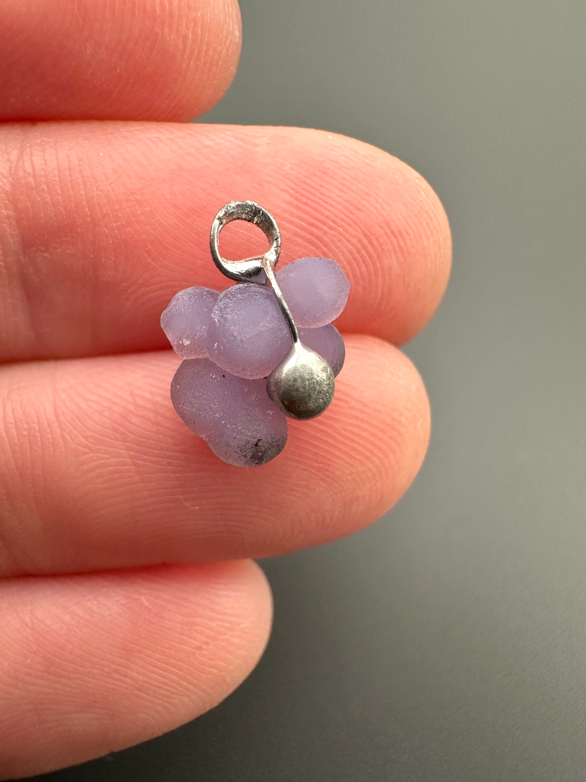 Grape chalcedony pendant
