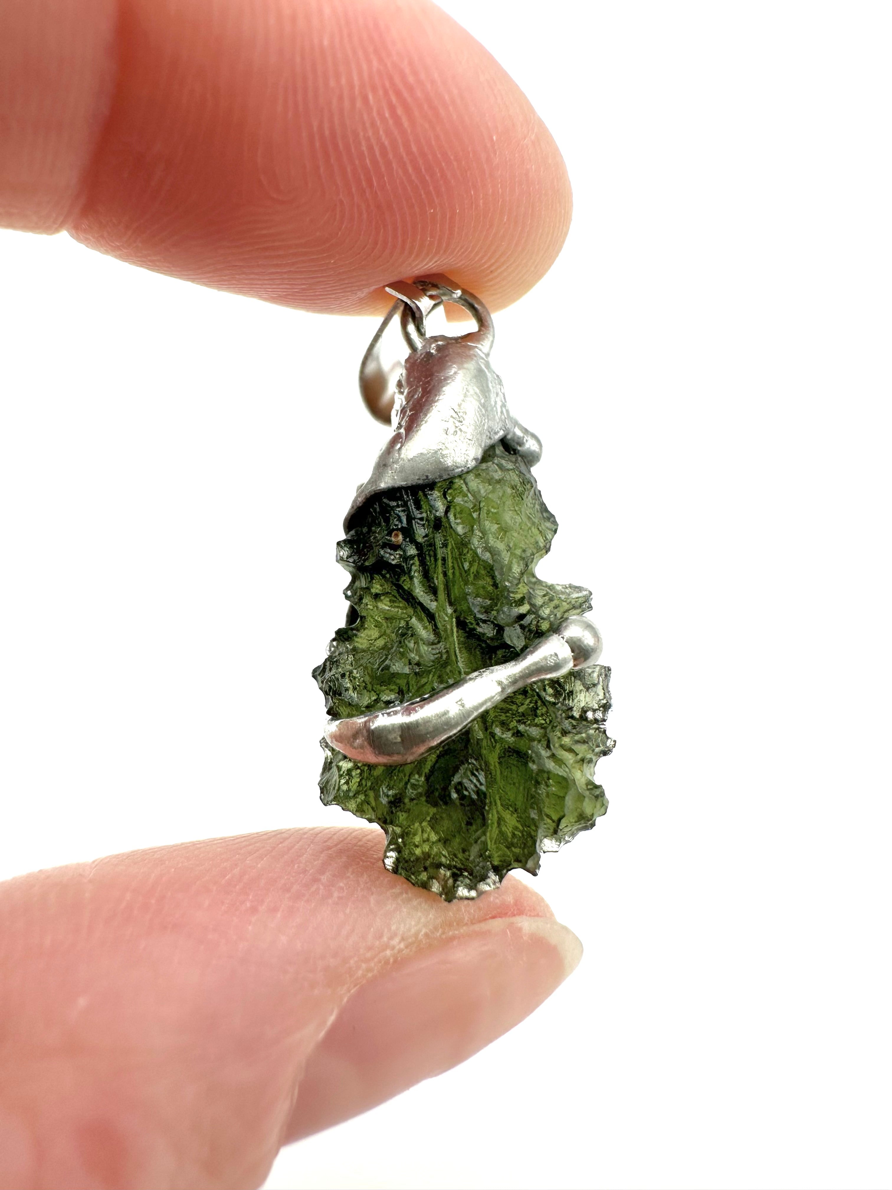 Moldavite pendant - P/V282