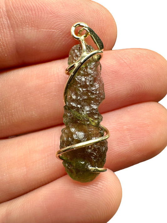Pendente in Oro con Moldavite – ZP/V016