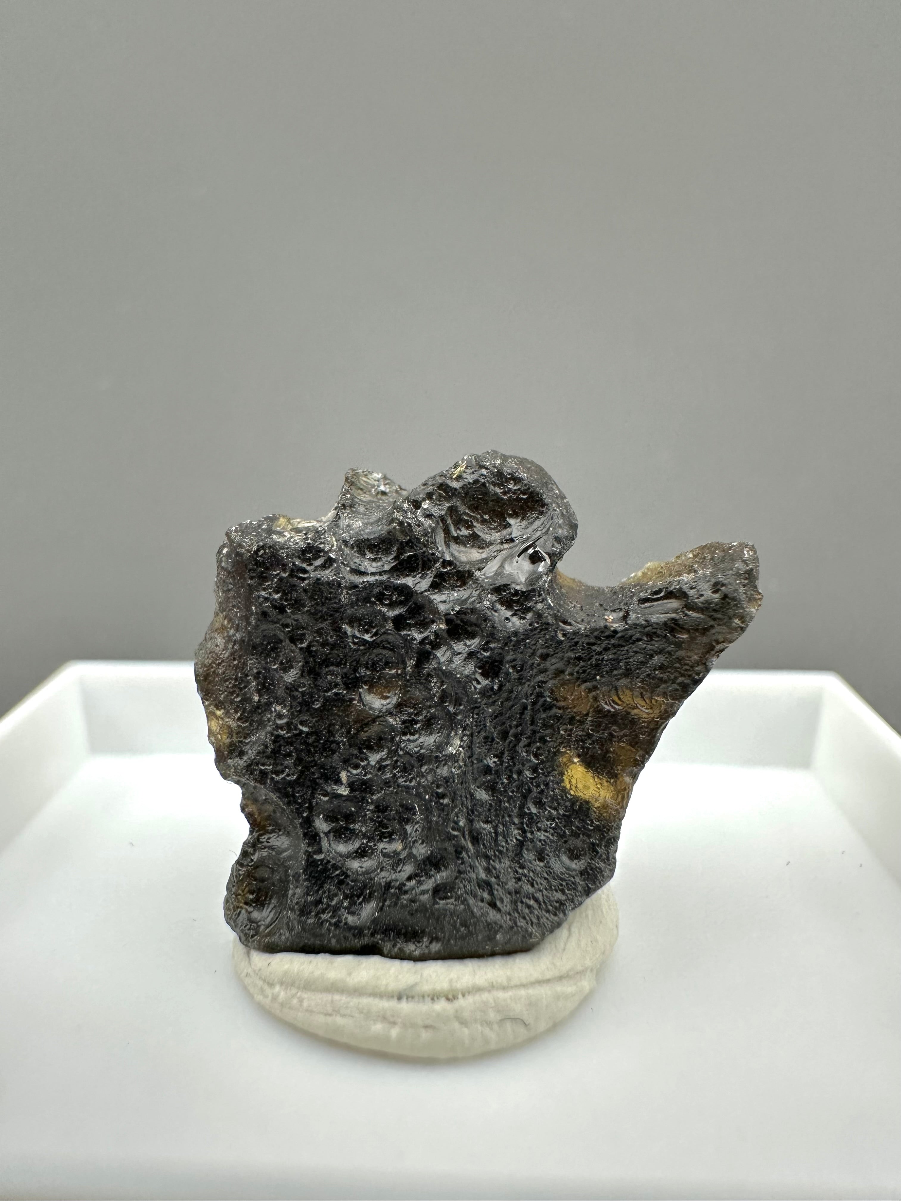 Indochinite – Maoming – Guangdong, China - MVK381