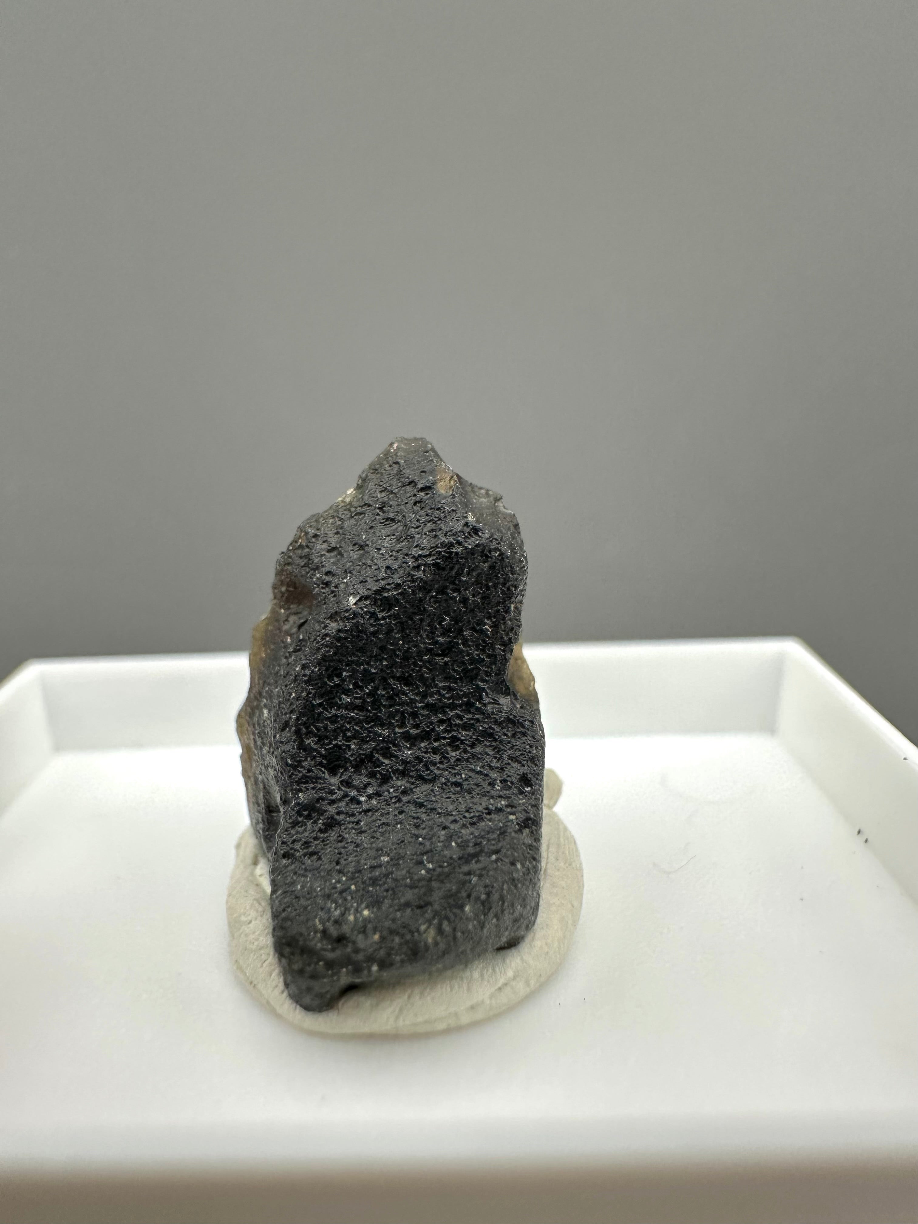 Indochinite – Maoming – Guangdong, China - MVK382