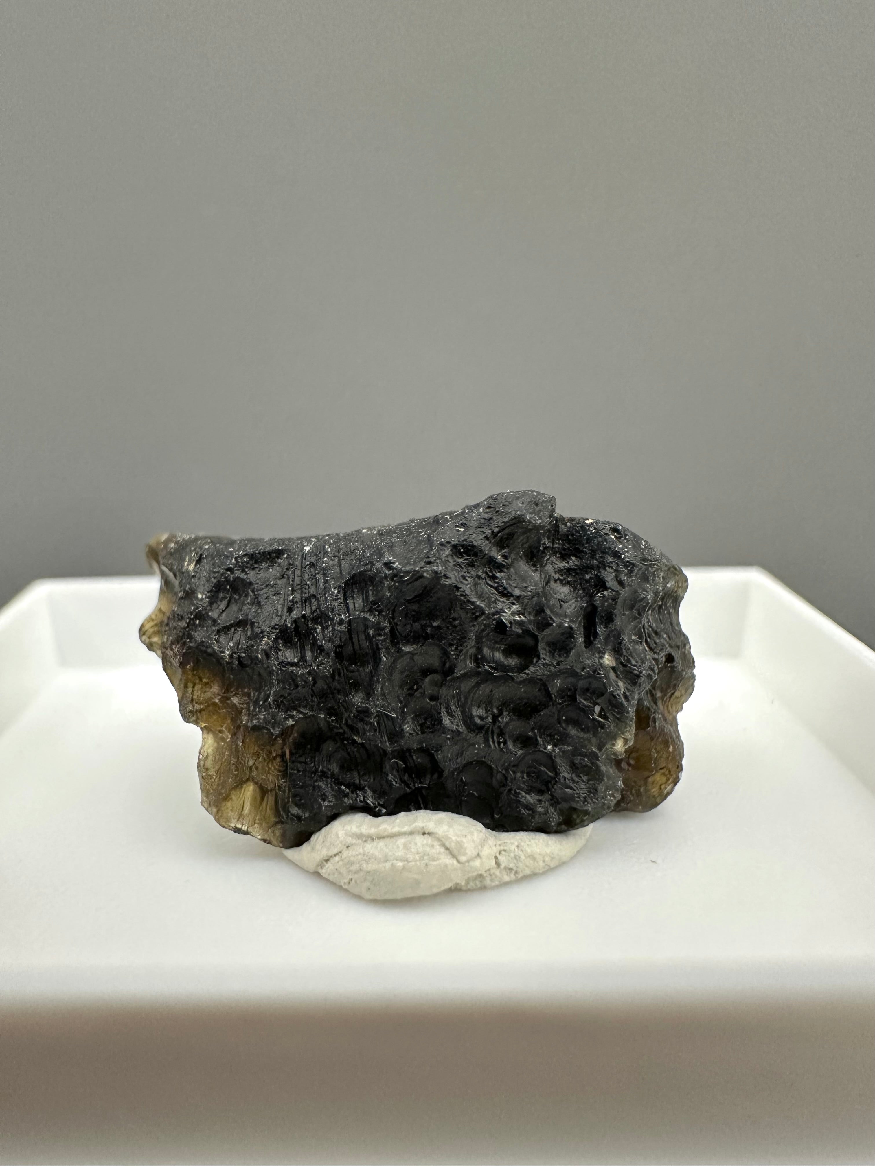 Indochinite – Maoming – Guangdong, China - MVK385