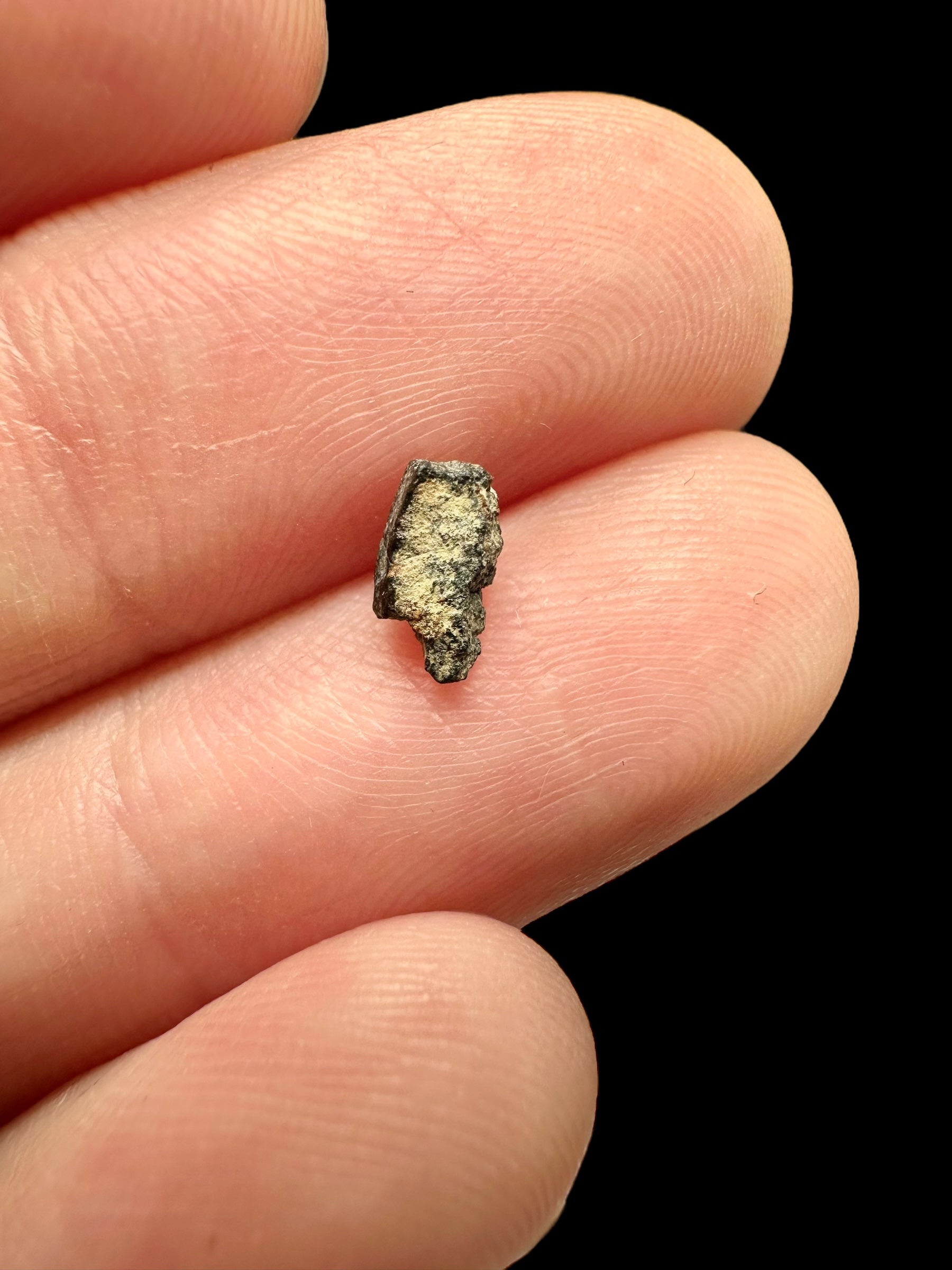 Meteorite Hassi Khebi 001 – 0,08g – Algeria - MEHK01