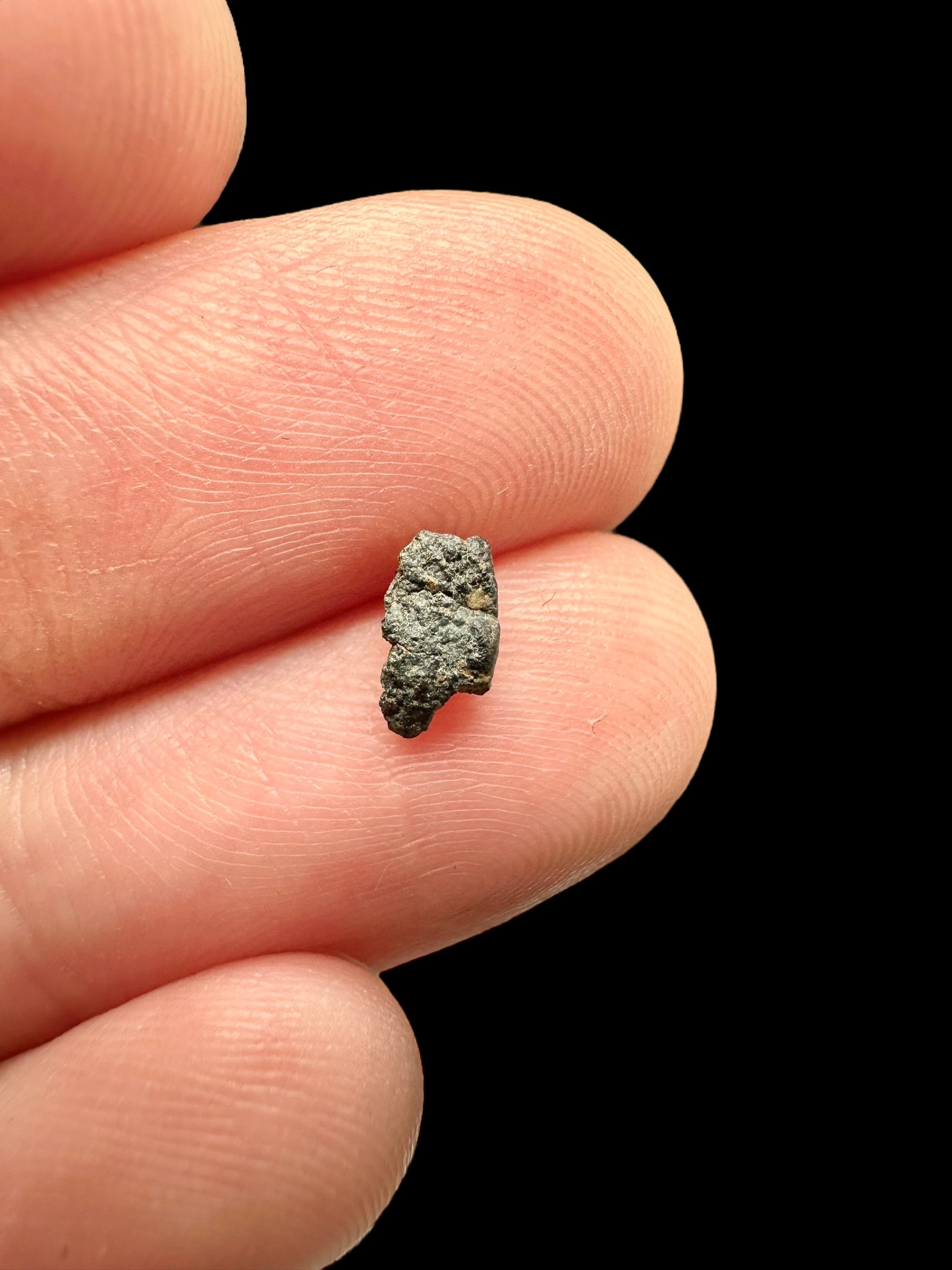 Meteorite Hassi Khebi 001 – 0,08g – Algeria - MEHK01