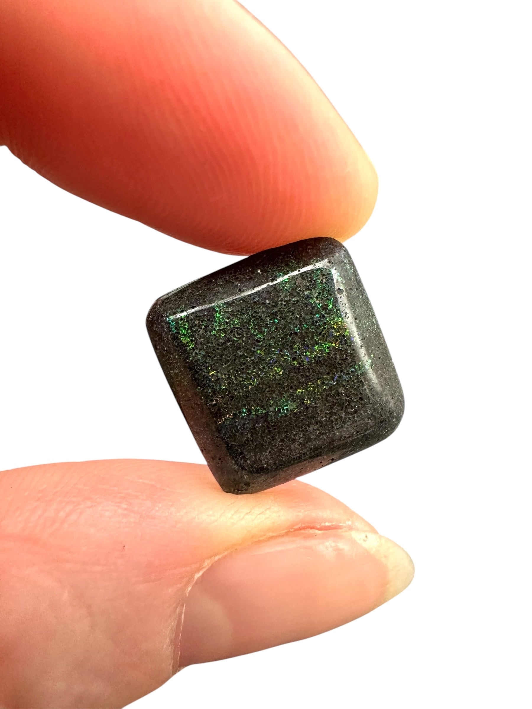 Indonesian opal 6,1ct – Cabochon – Indonesia - IO003
