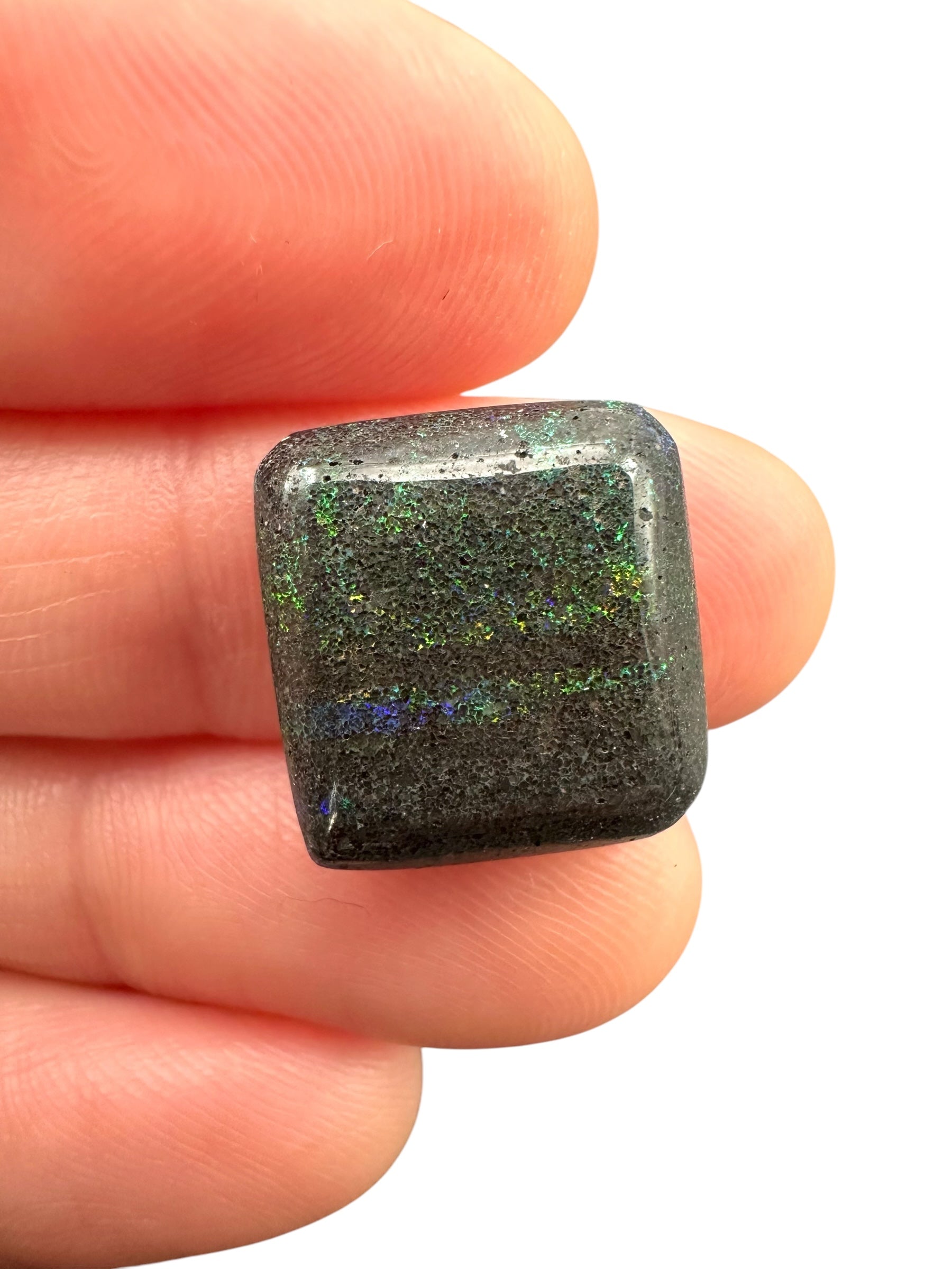 Indonesian opal 6,1ct – Cabochon – Indonesia