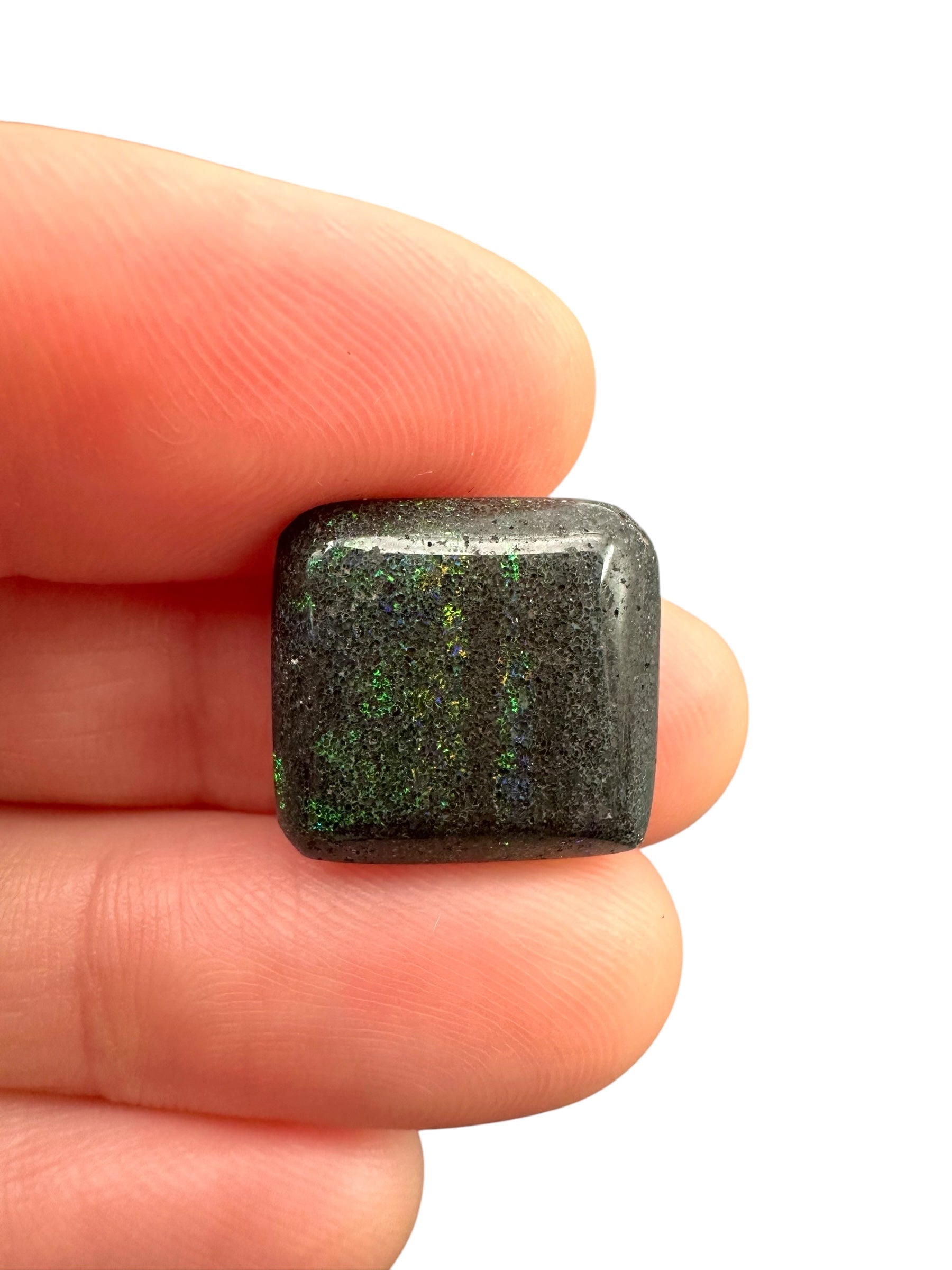 Indonesian opal 6,1ct – Cabochon – Indonesia - IO003