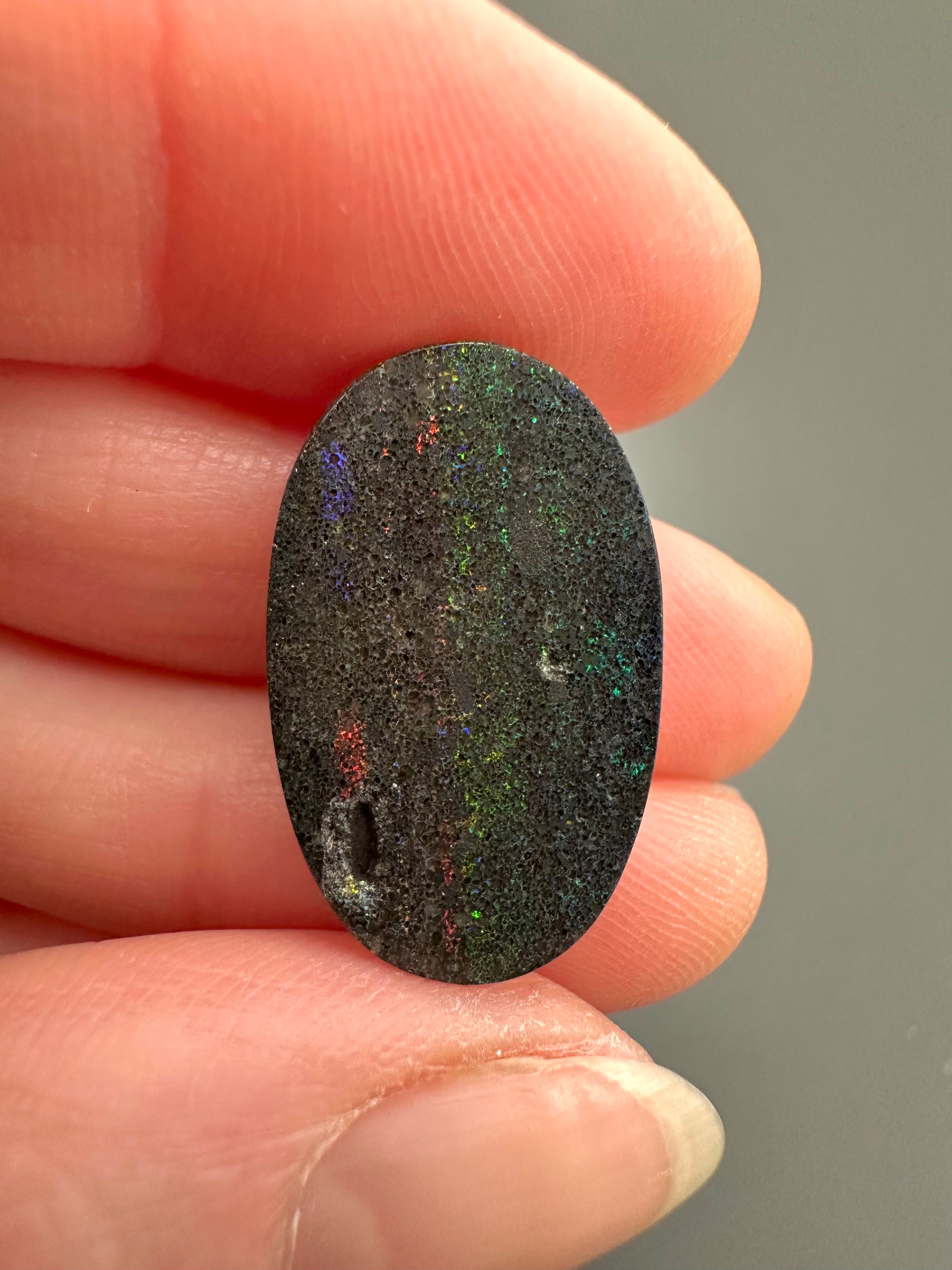 Indonesian opal 7,7ct – Cabochon – Indonesia - IO005