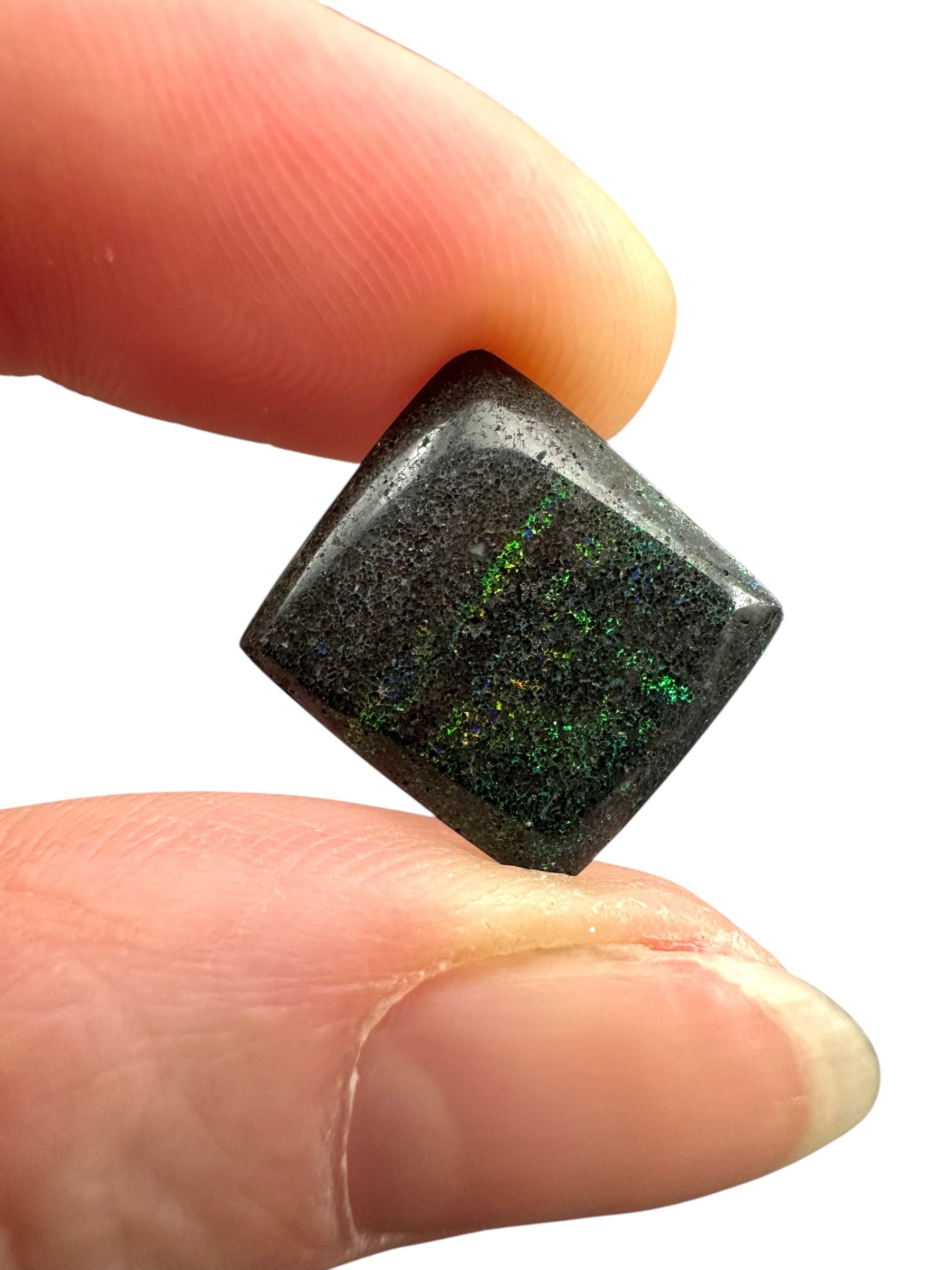 Indonesian opal 4,3ct – Cabochon – Indonesia - IO008