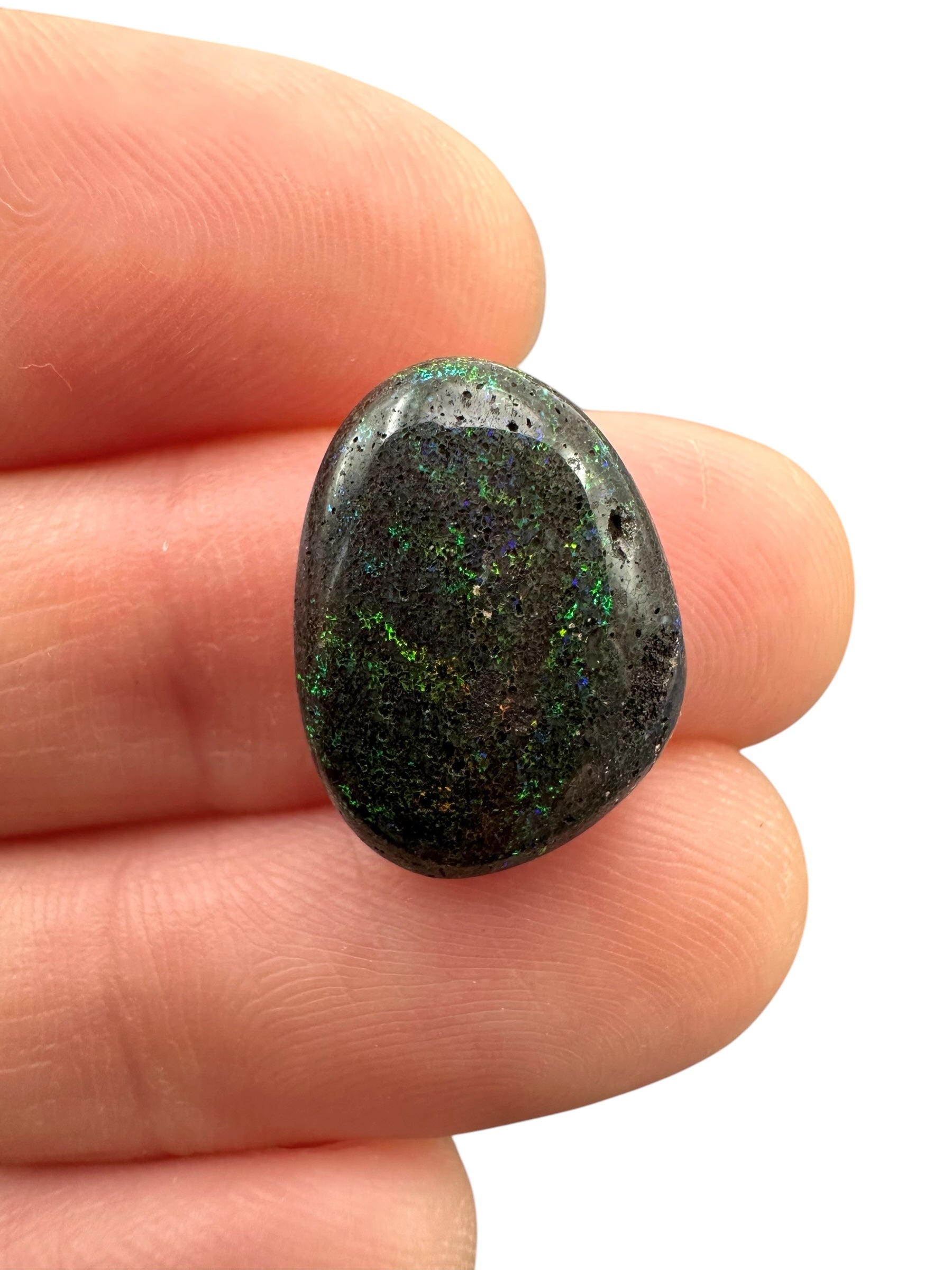 Indonesian opal 4,5ct – Cabochon – Indonesia - IO009