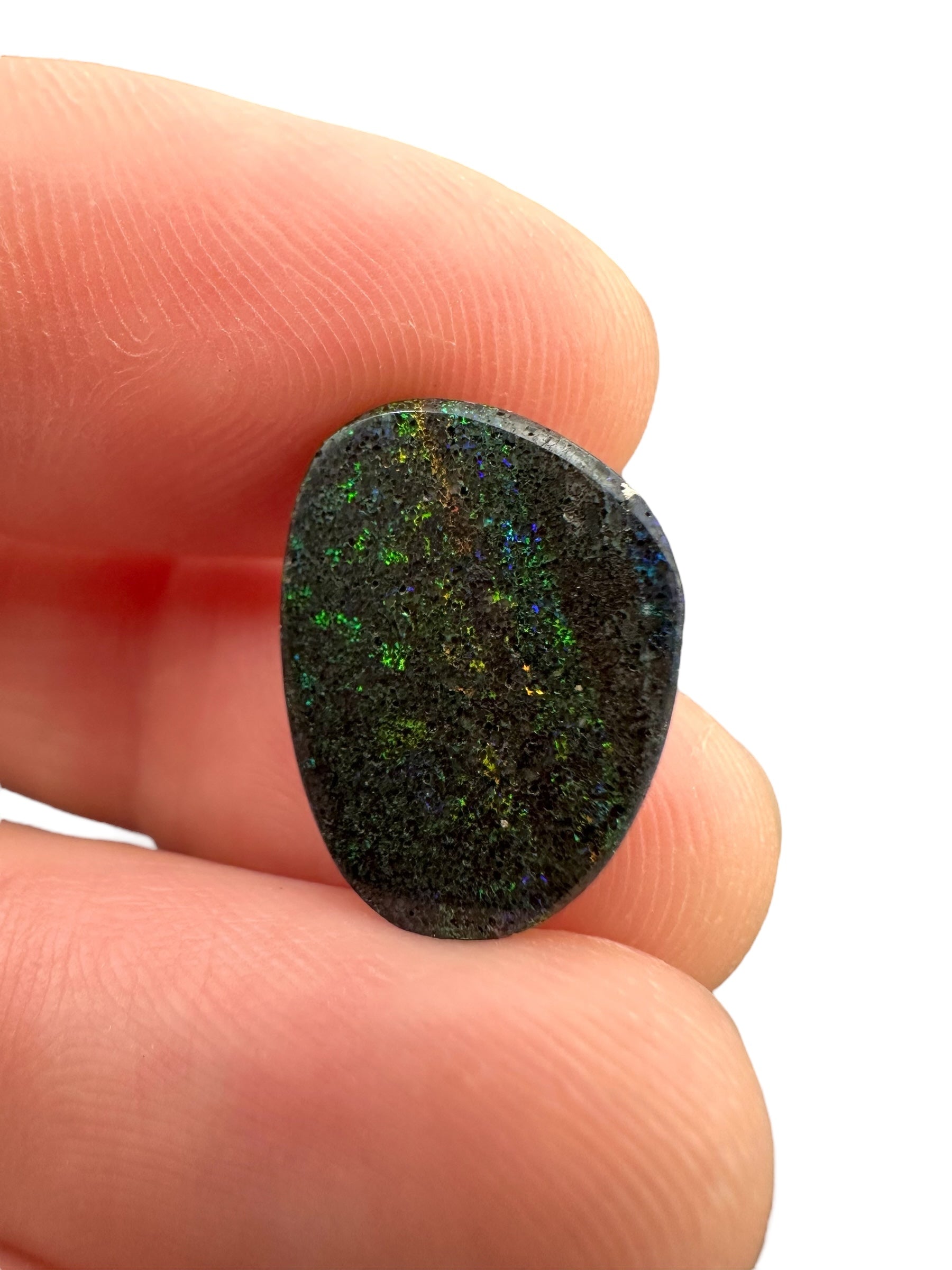 Indonesian opal 4,5ct – Cabochon – Indonesia - IO009