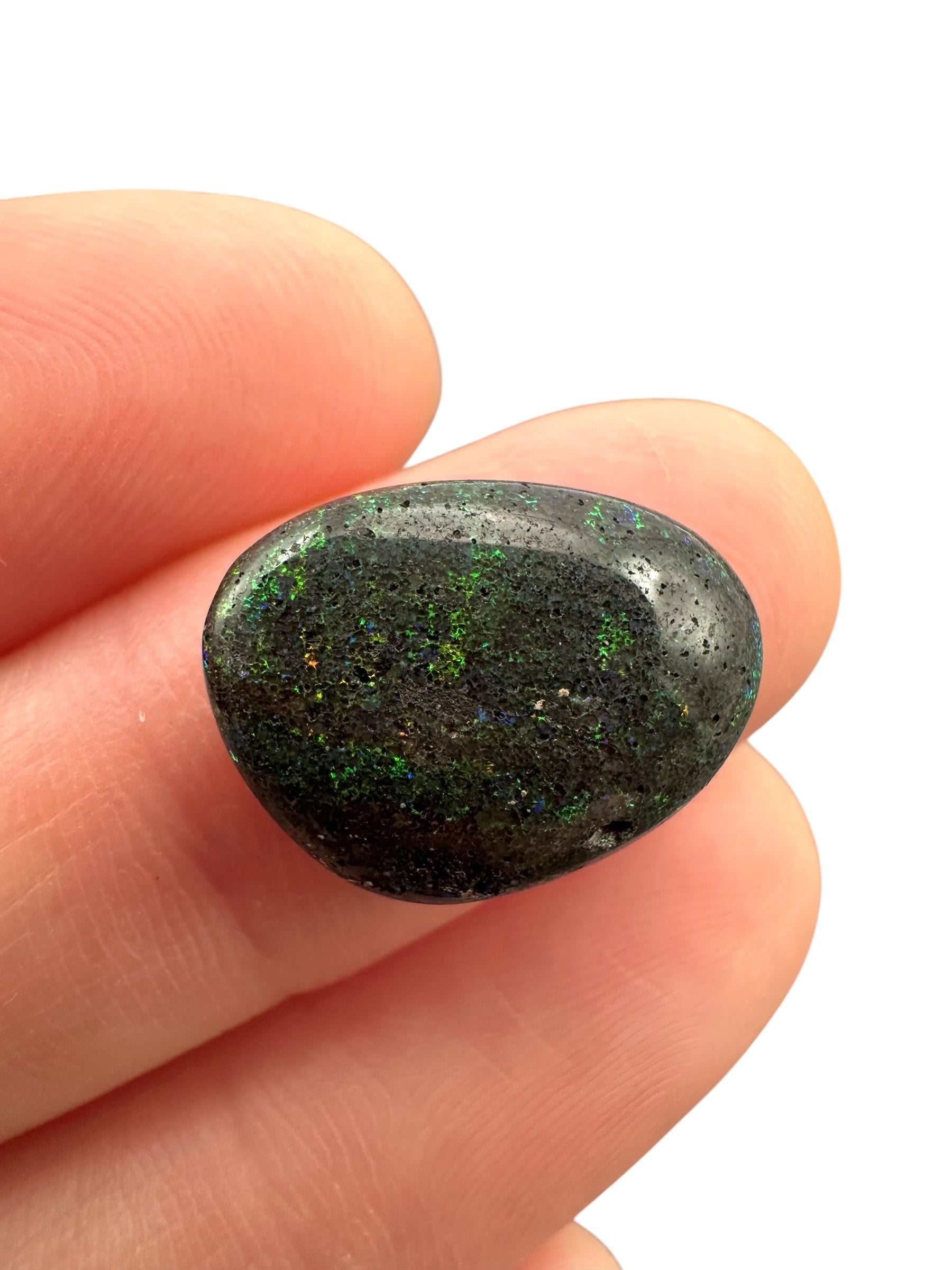 Indonesian opal 4,5ct – Cabochon – Indonesia